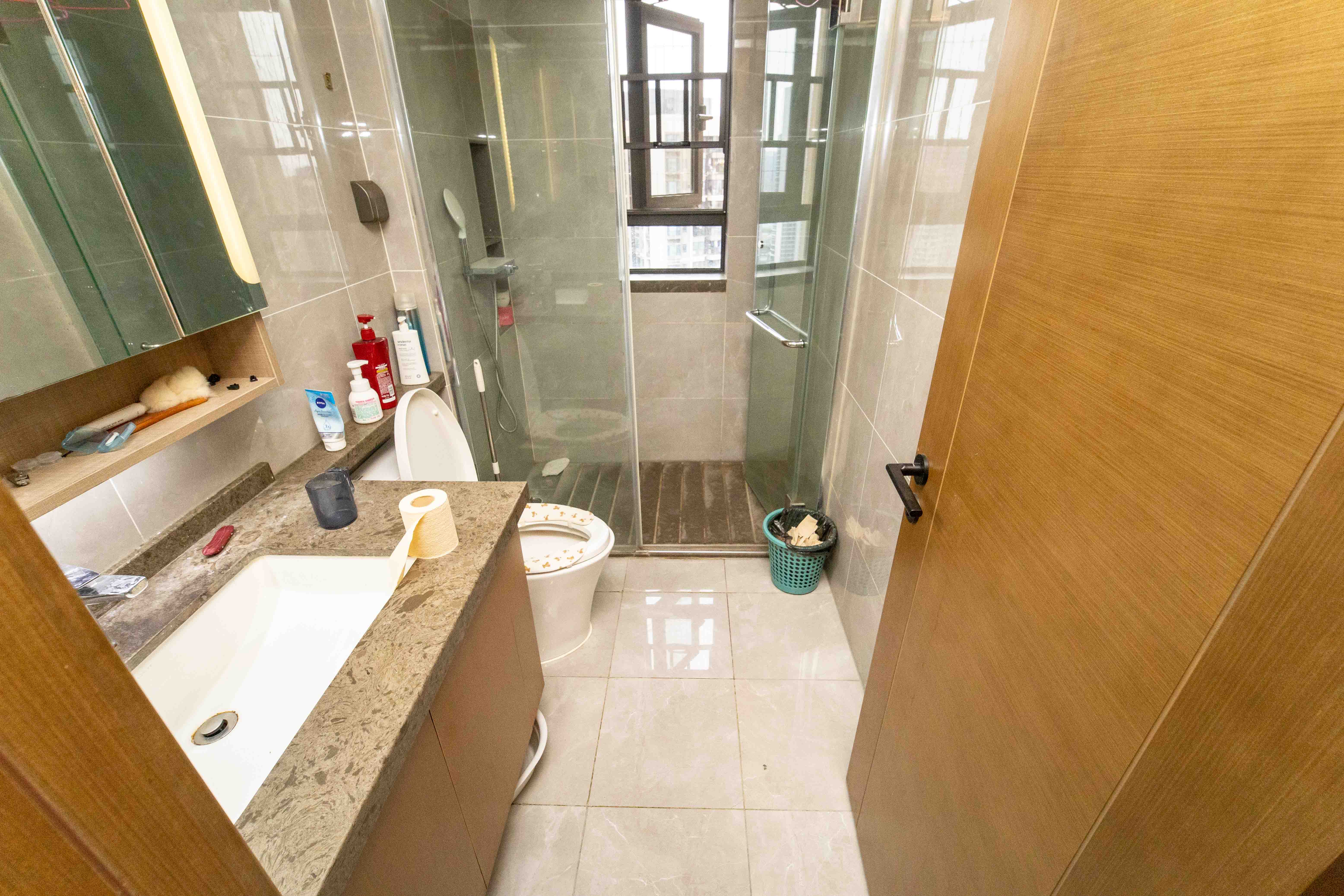 万科金域蓝湾 4室2厅2卫 195.0万 万科金域蓝湾 4室2厅2卫 195.0万卫生间