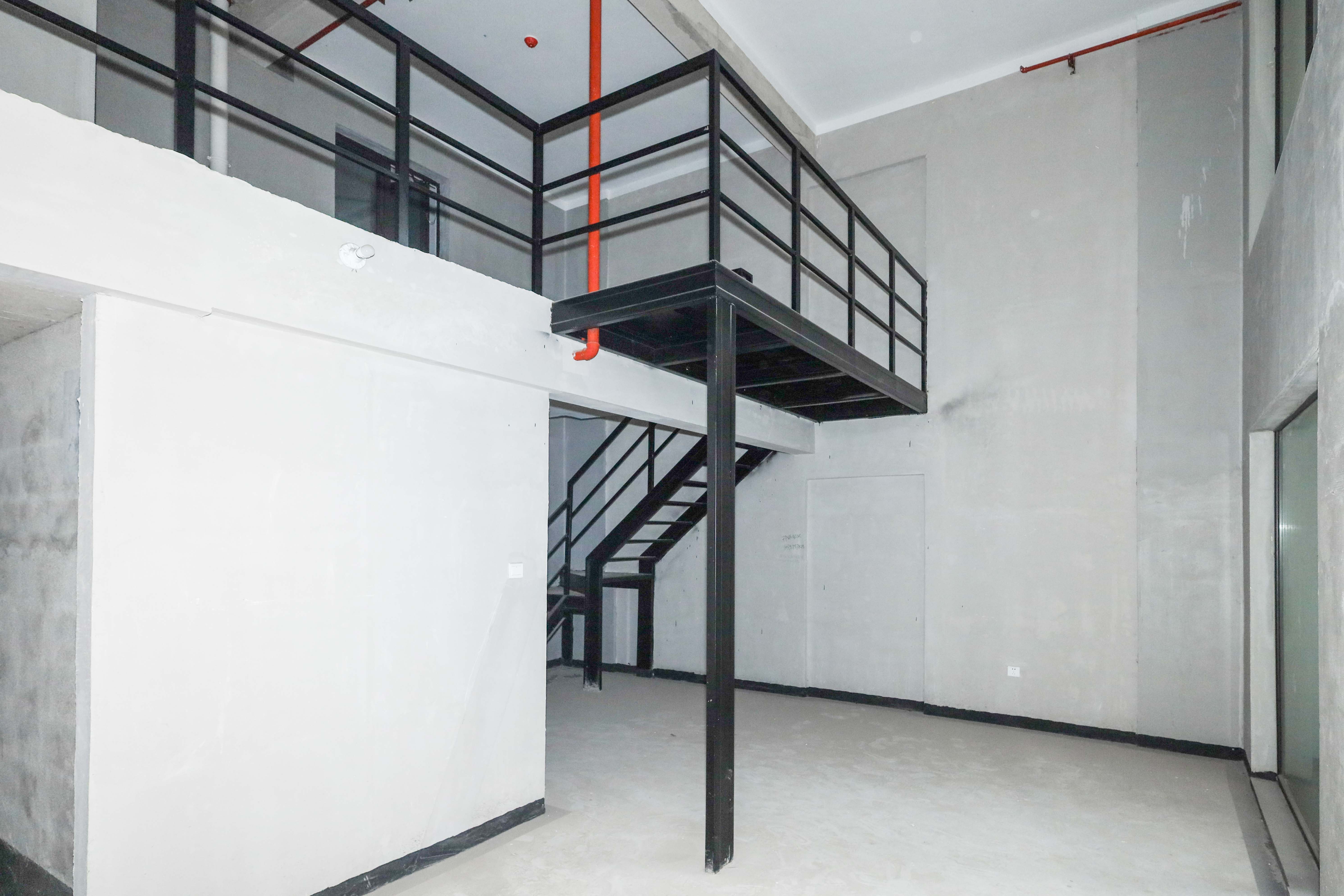 建发央著  3室2厅1卫   207.00万客厅