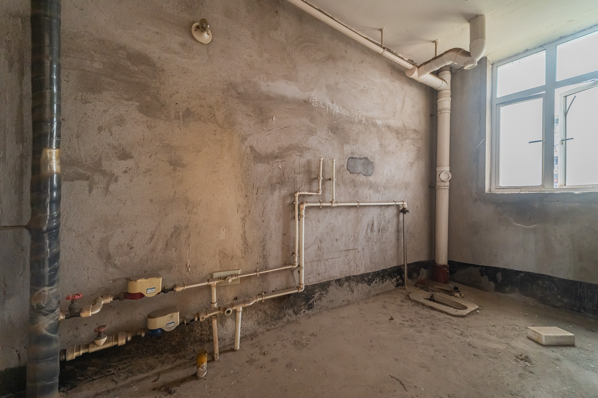 淞雅苑  4室2厅2卫    95.0万其他