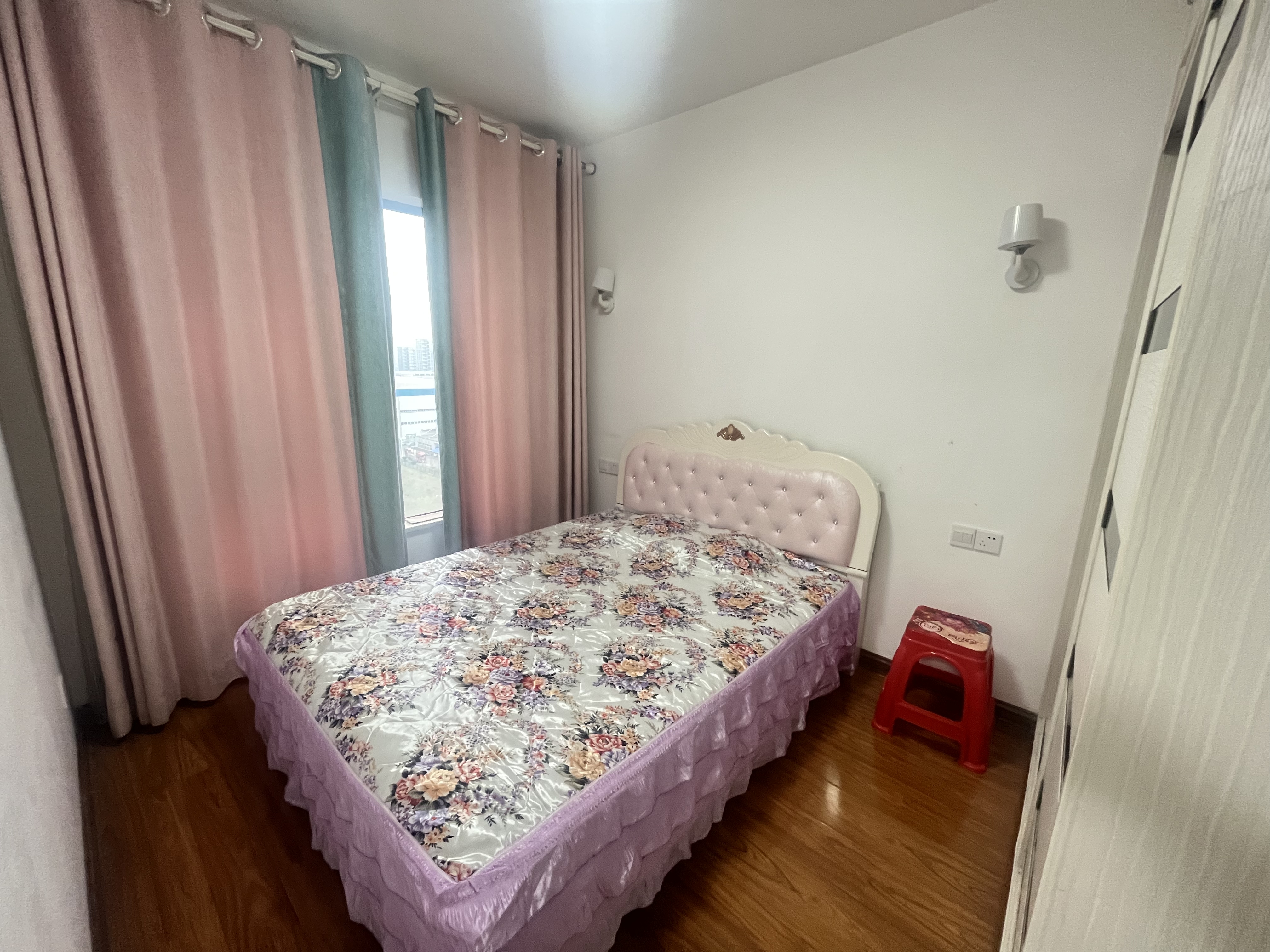 蓝溪谷 3室1厅1卫 51.80万 蓝溪谷 3室1厅1卫 51.80万室内图