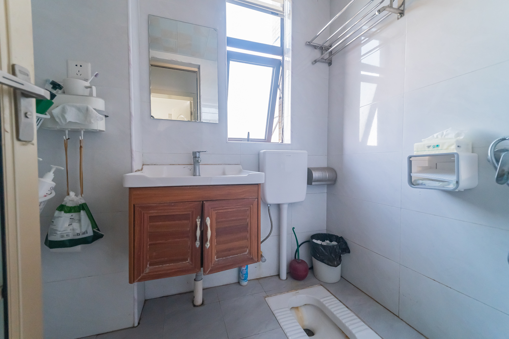 国泰九龙湾 3室2厅2卫 99.8万 国泰九龙湾 3室2厅2卫 99.8万卫生间