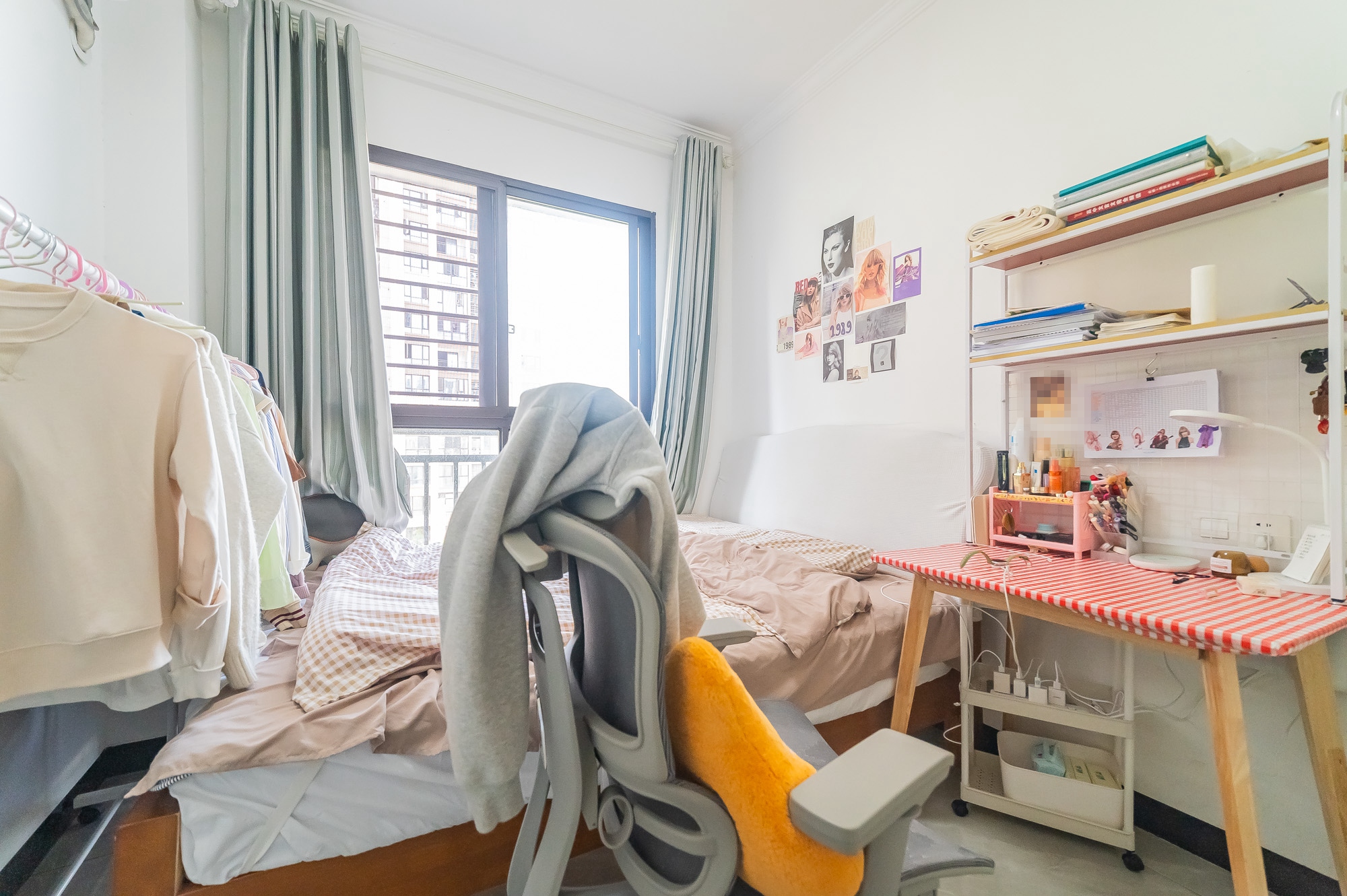 国泰九龙湾 3室2厅2卫 99.8万 国泰九龙湾 3室2厅2卫 99.8万卧室