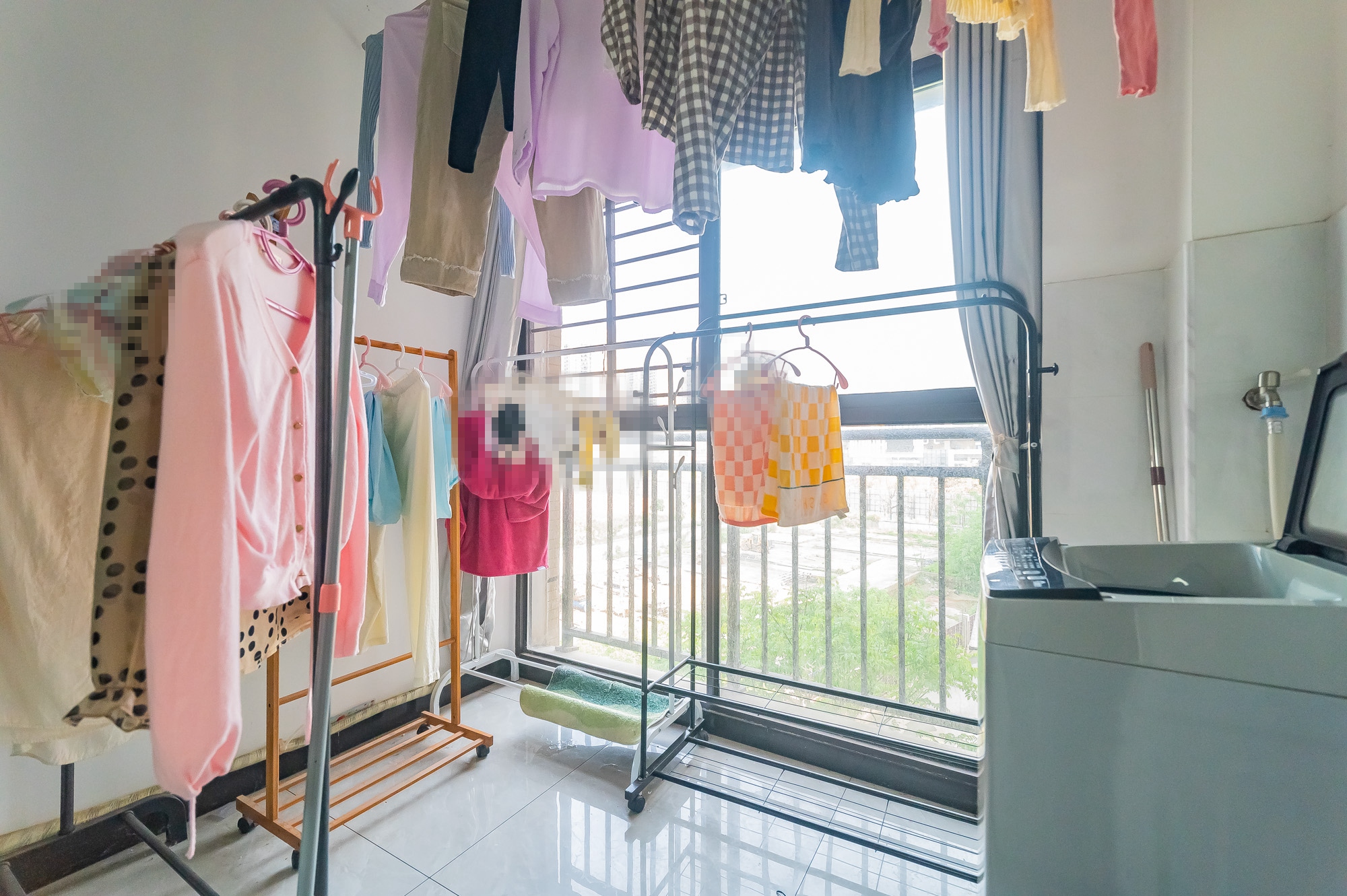 国泰九龙湾 3室2厅2卫 99.8万 国泰九龙湾 3室2厅2卫 99.8万阳台