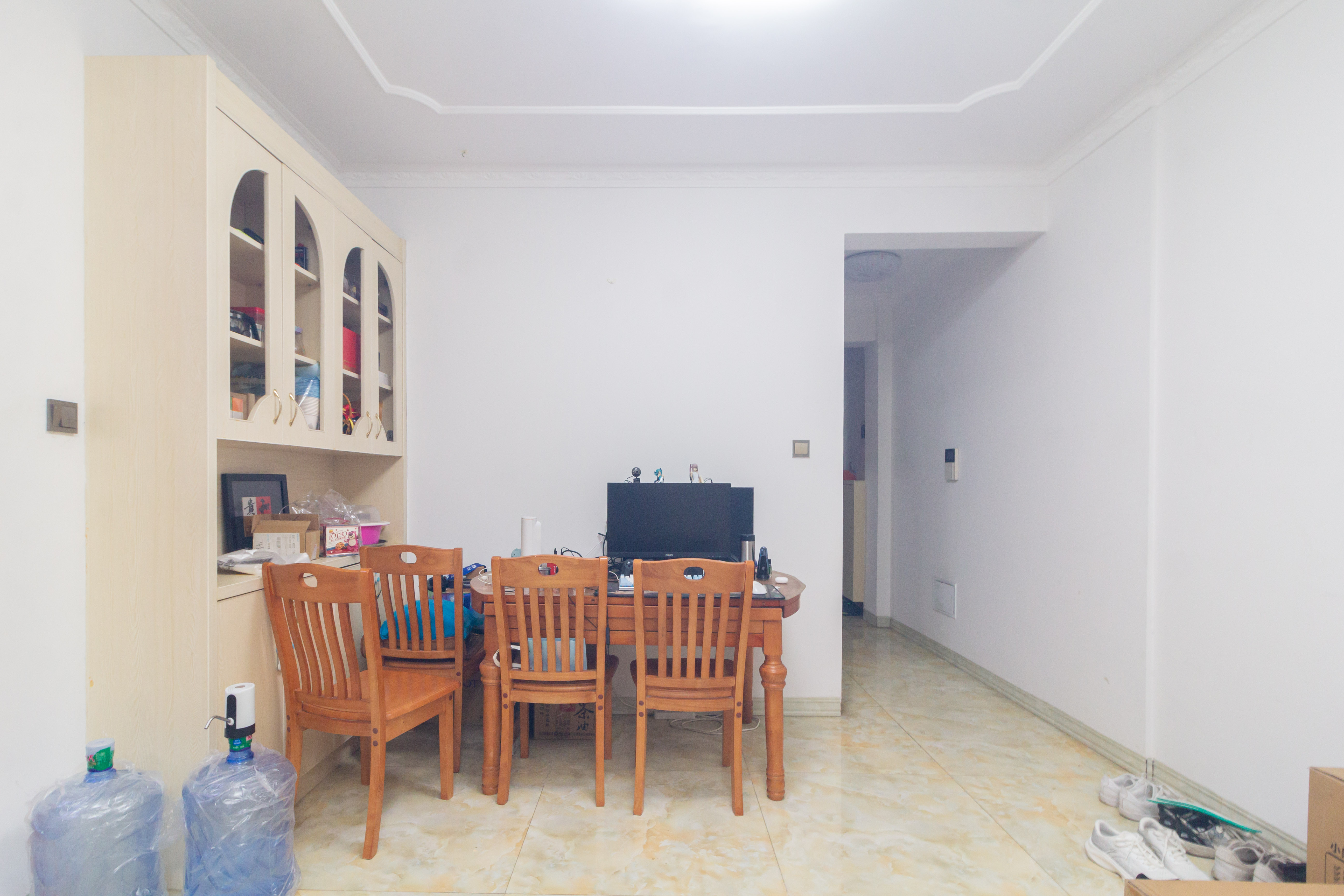 领东汇 3室1厅1卫 75.8万 领东汇 3室1厅1卫 75.8万客厅