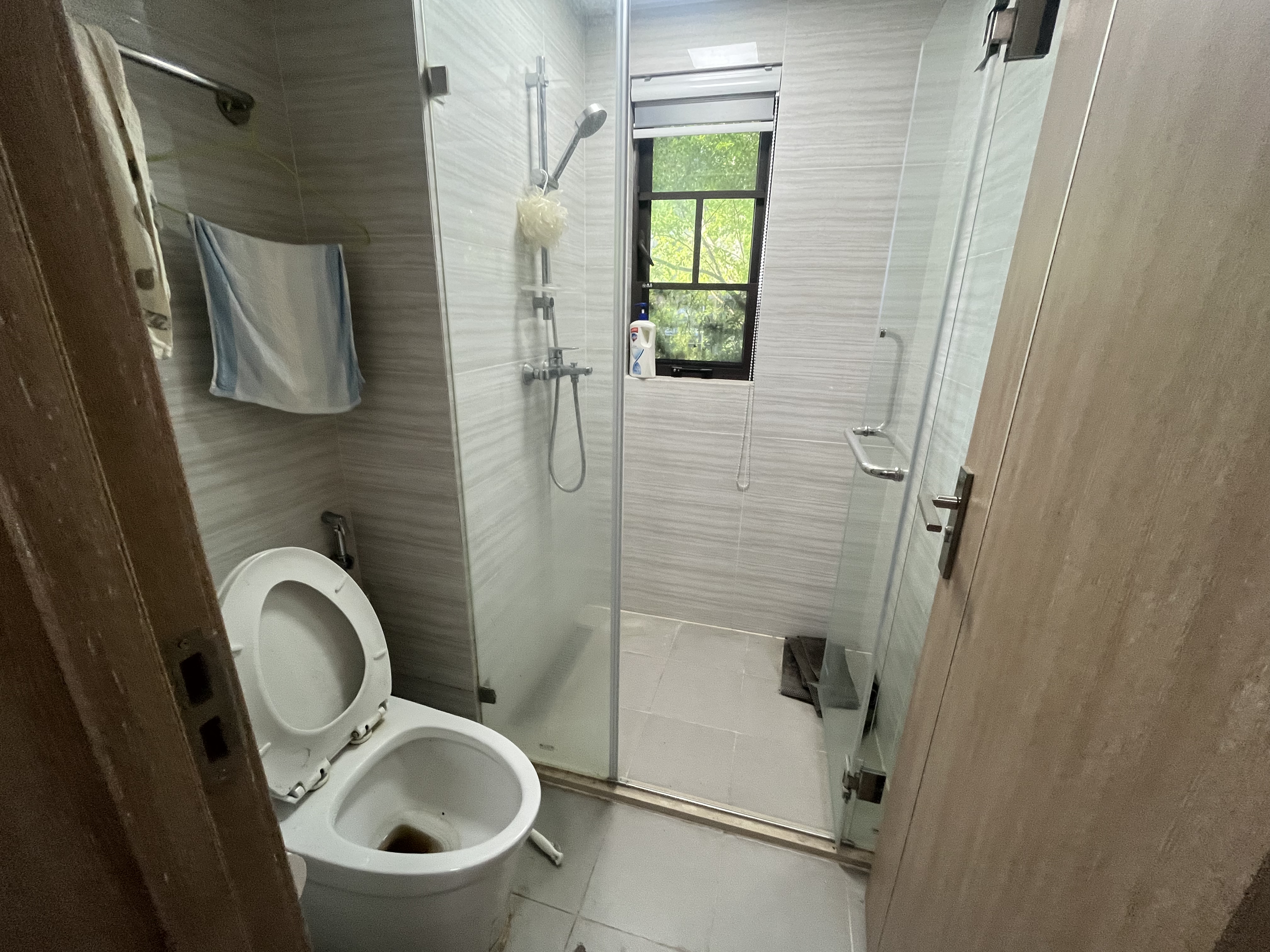 蓝溪谷 4室2厅2卫 80.0万 蓝溪谷 4室2厅2卫 80.0万室内图