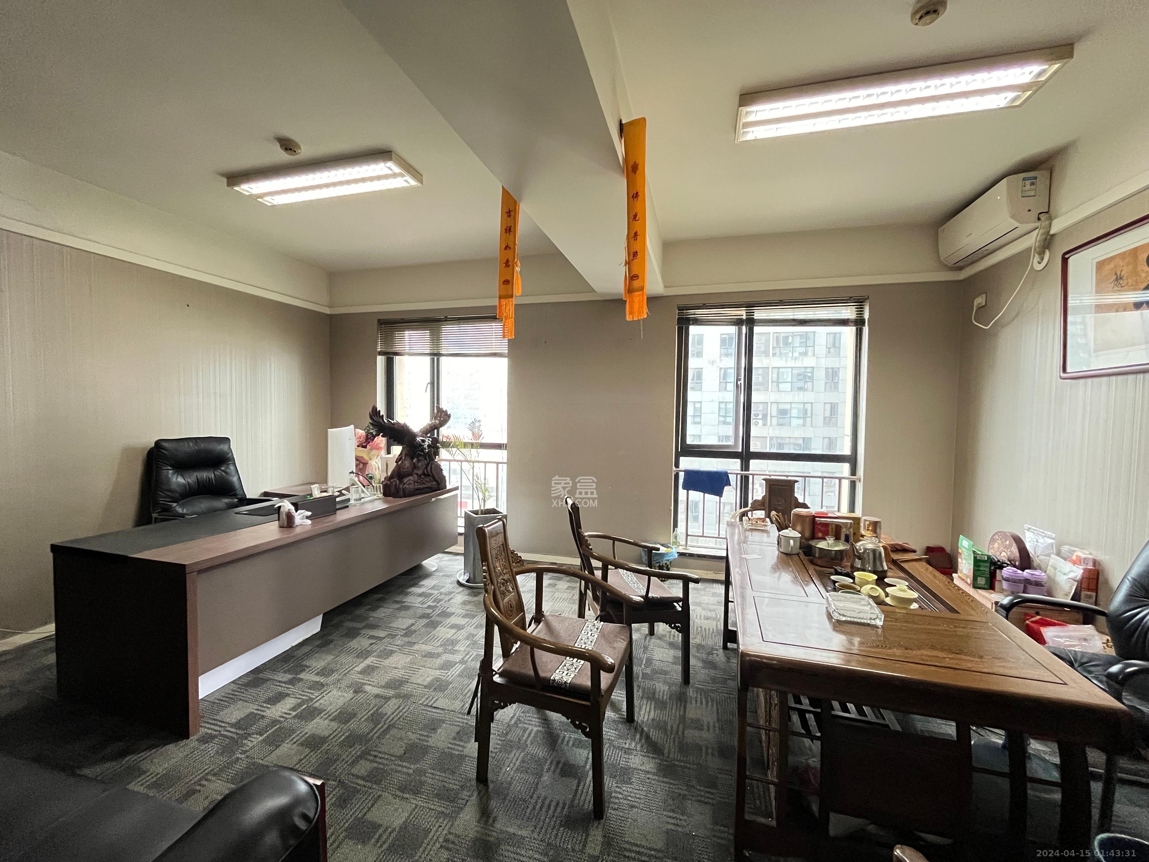 德思勤城市广场（宝格丽公寓）  3室1厅1卫   4000.00元/月室内图