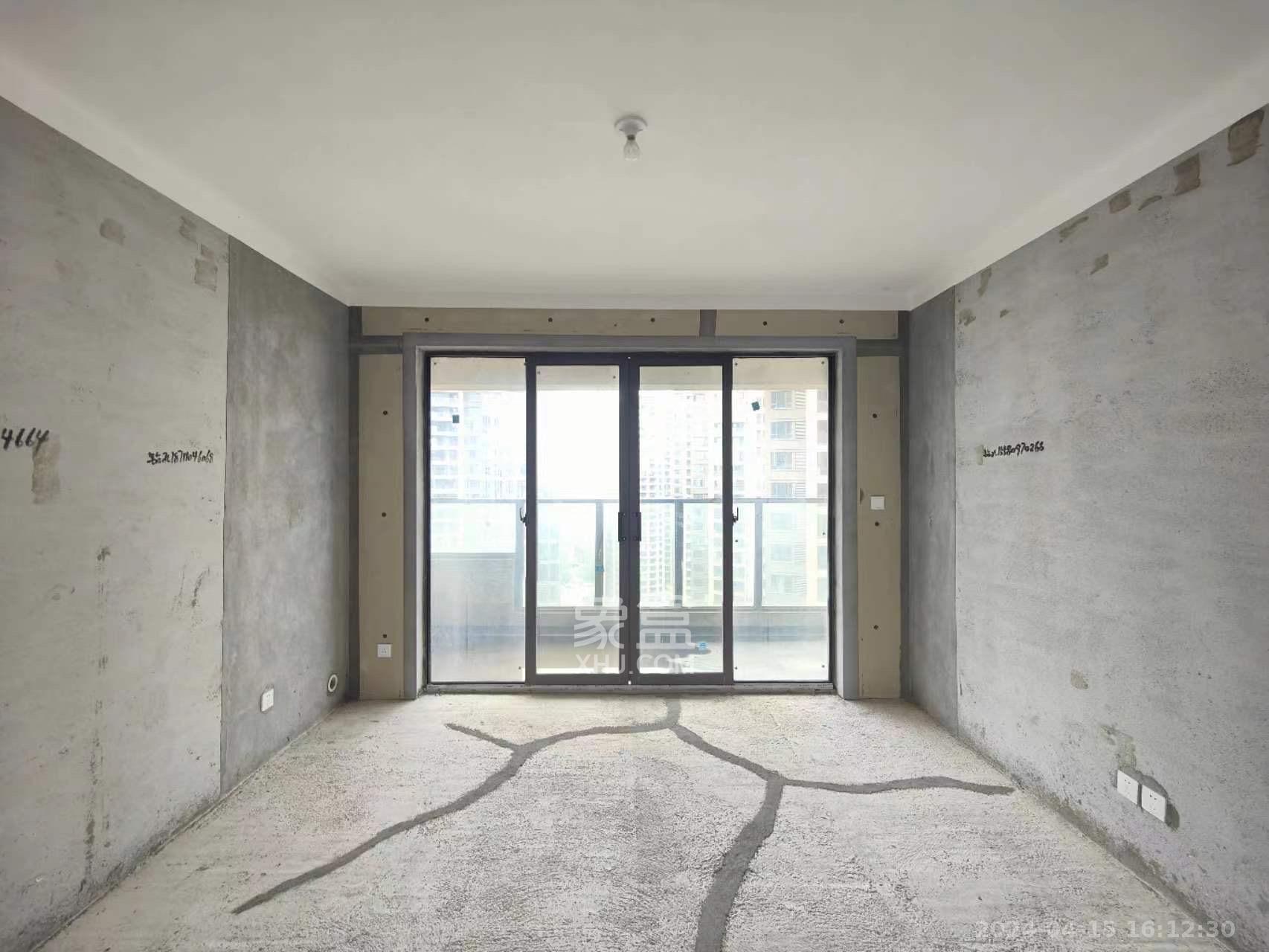 天城国际广场 3室2厅1卫 2200.00元/月 天城国际广场 3室2厅1卫 2200.00元/月室内图