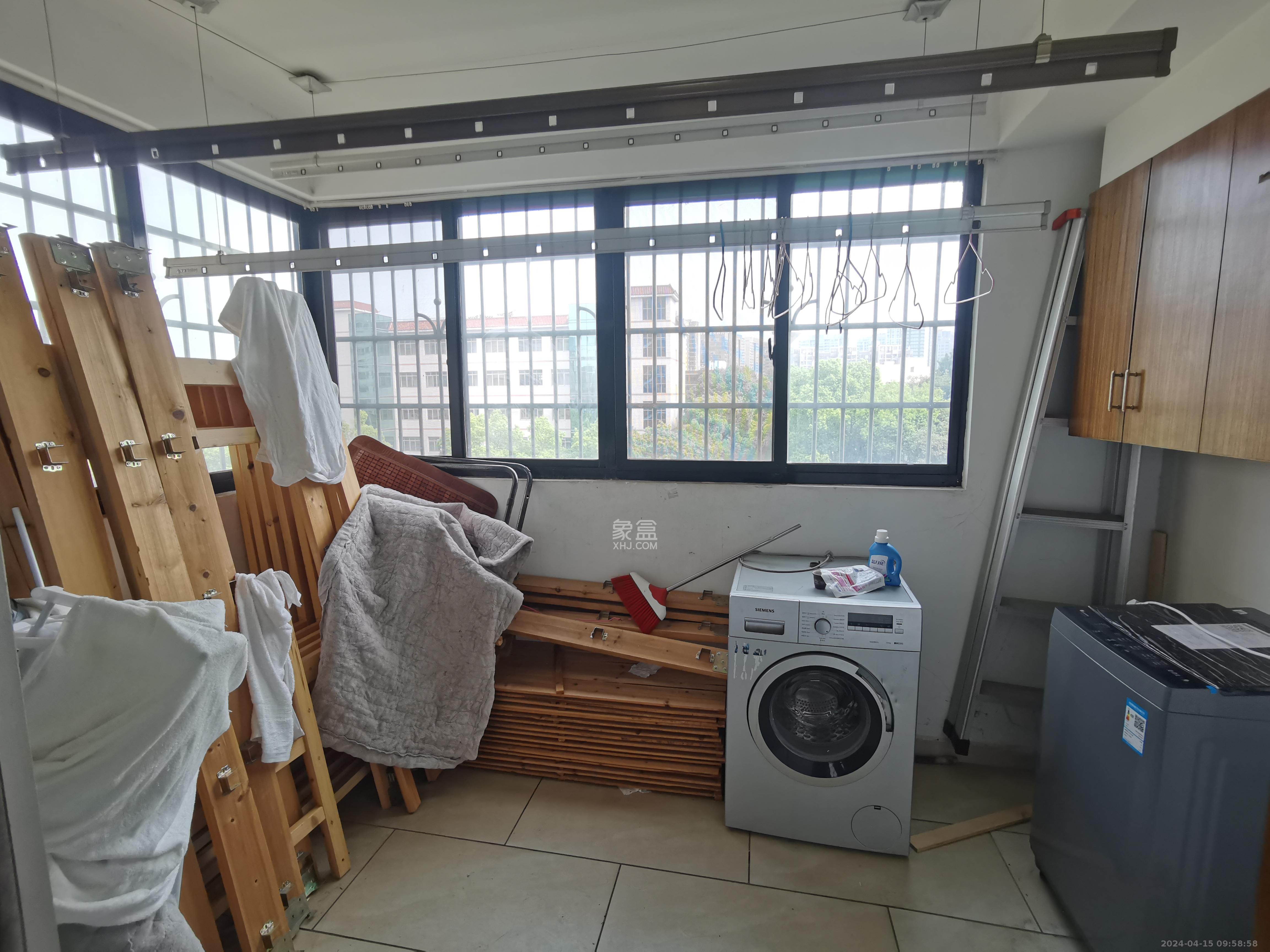 旺坤家园  3室2厅2卫   2800.00元/月室内图