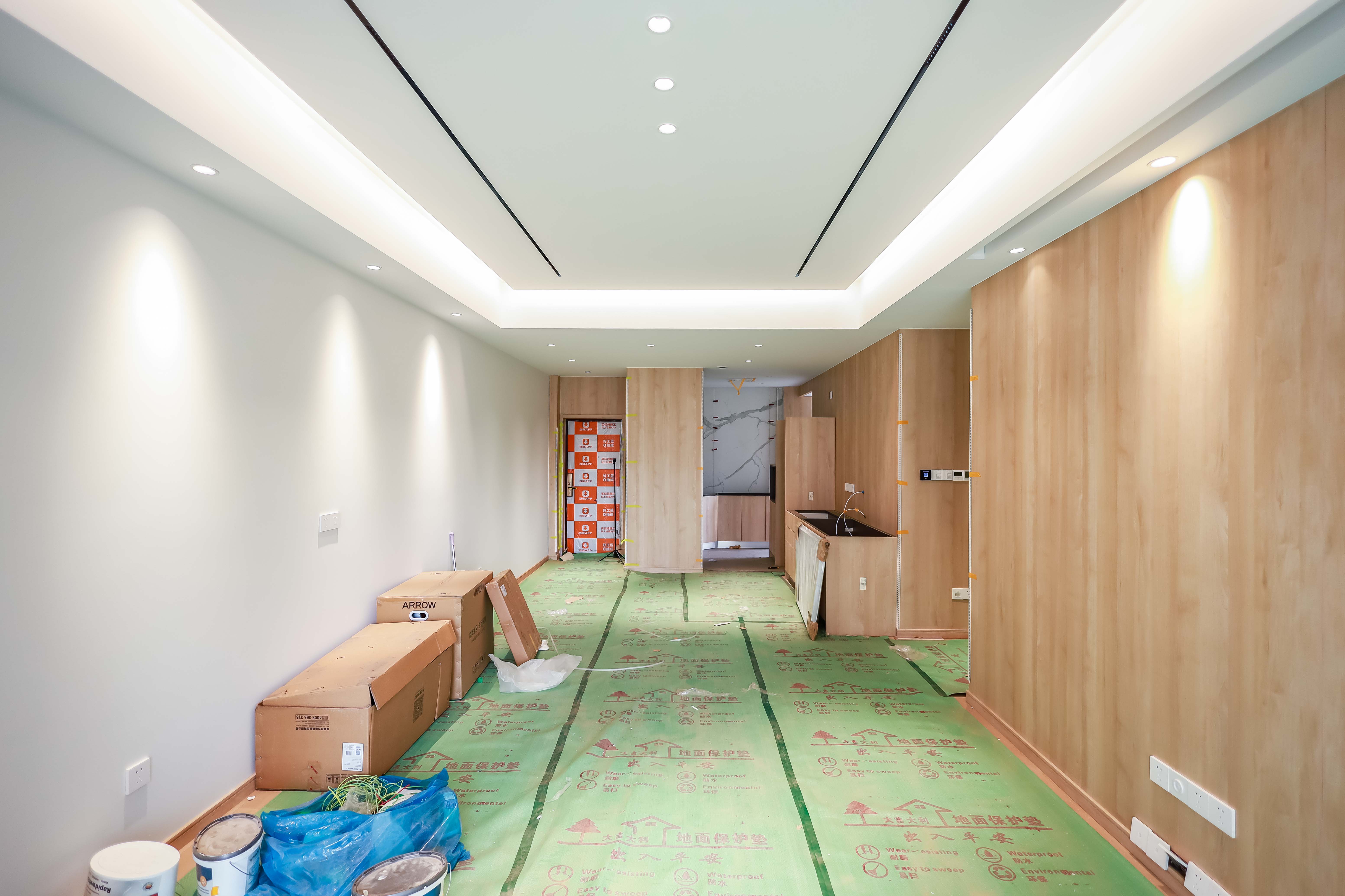 万象府台  3室2厅2卫   268.00万客厅