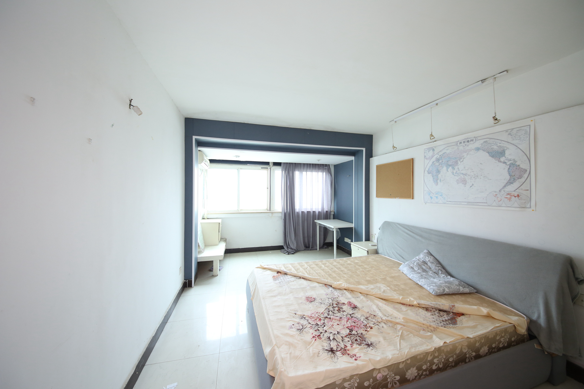 长沙文化广场生活小区  2室2厅1卫   89.00万卧室