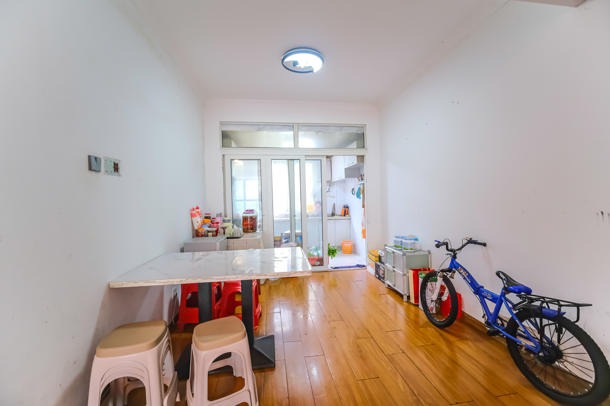 山水湾 3室2厅1卫 78.8万 山水湾 3室2厅1卫 78.8万客厅