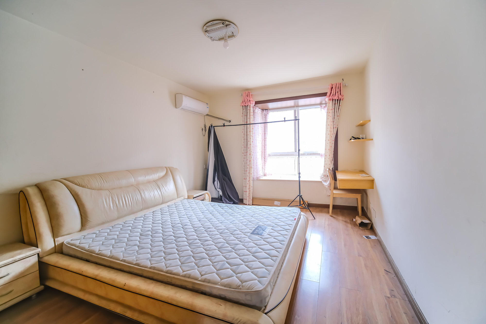 长丰星城 3室2厅2卫 58.0万 长丰星城 3室2厅2卫 58.0万卧室