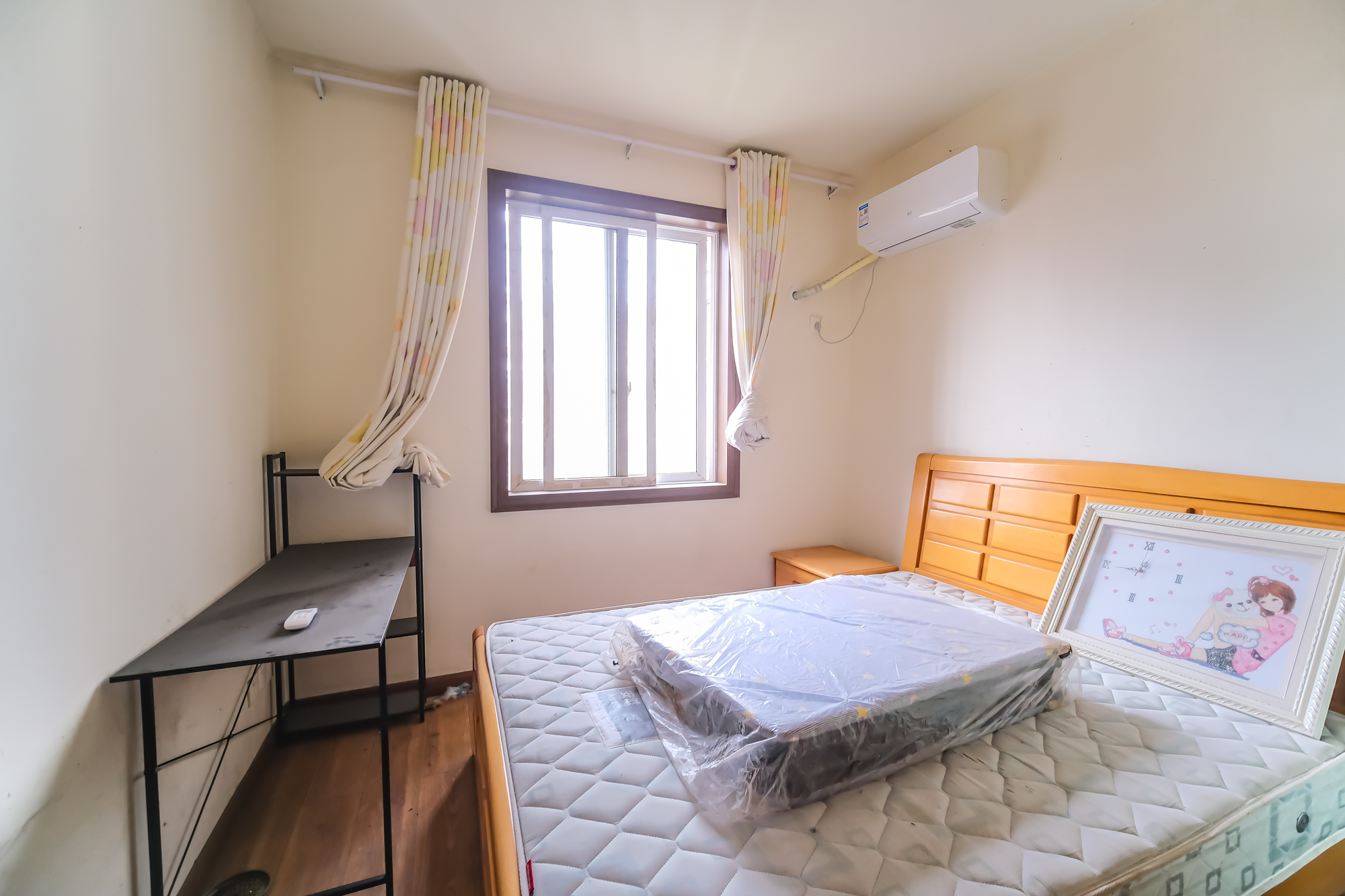 长丰星城 3室2厅2卫 58.0万 长丰星城 3室2厅2卫 58.0万卧室