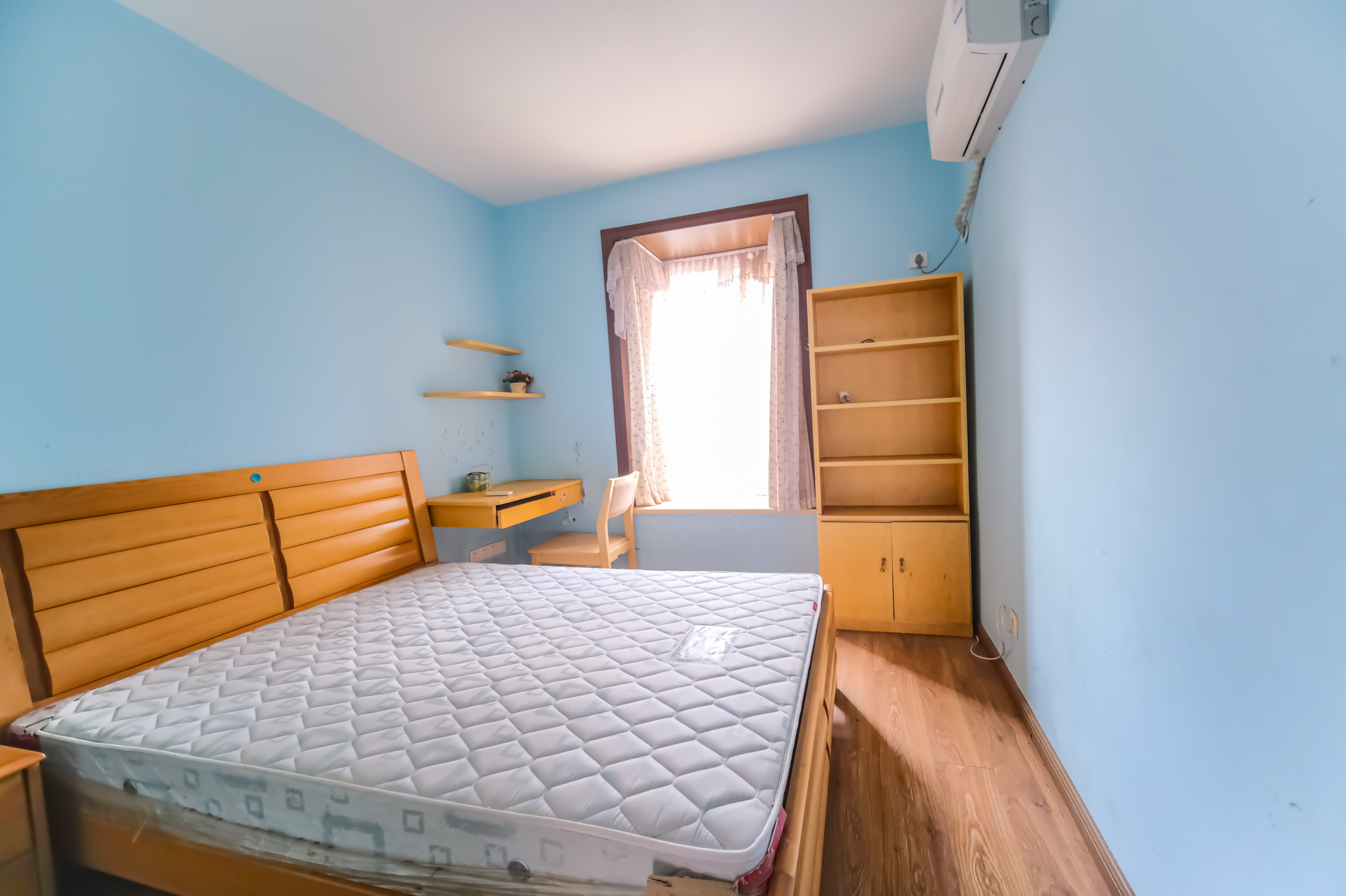 长丰星城 3室2厅2卫 58.0万 长丰星城 3室2厅2卫 58.0万卧室