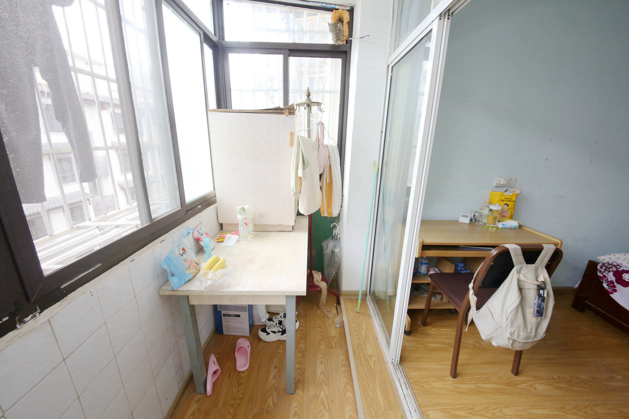 东茅街散盘  2室1厅1卫   50.00万阳台