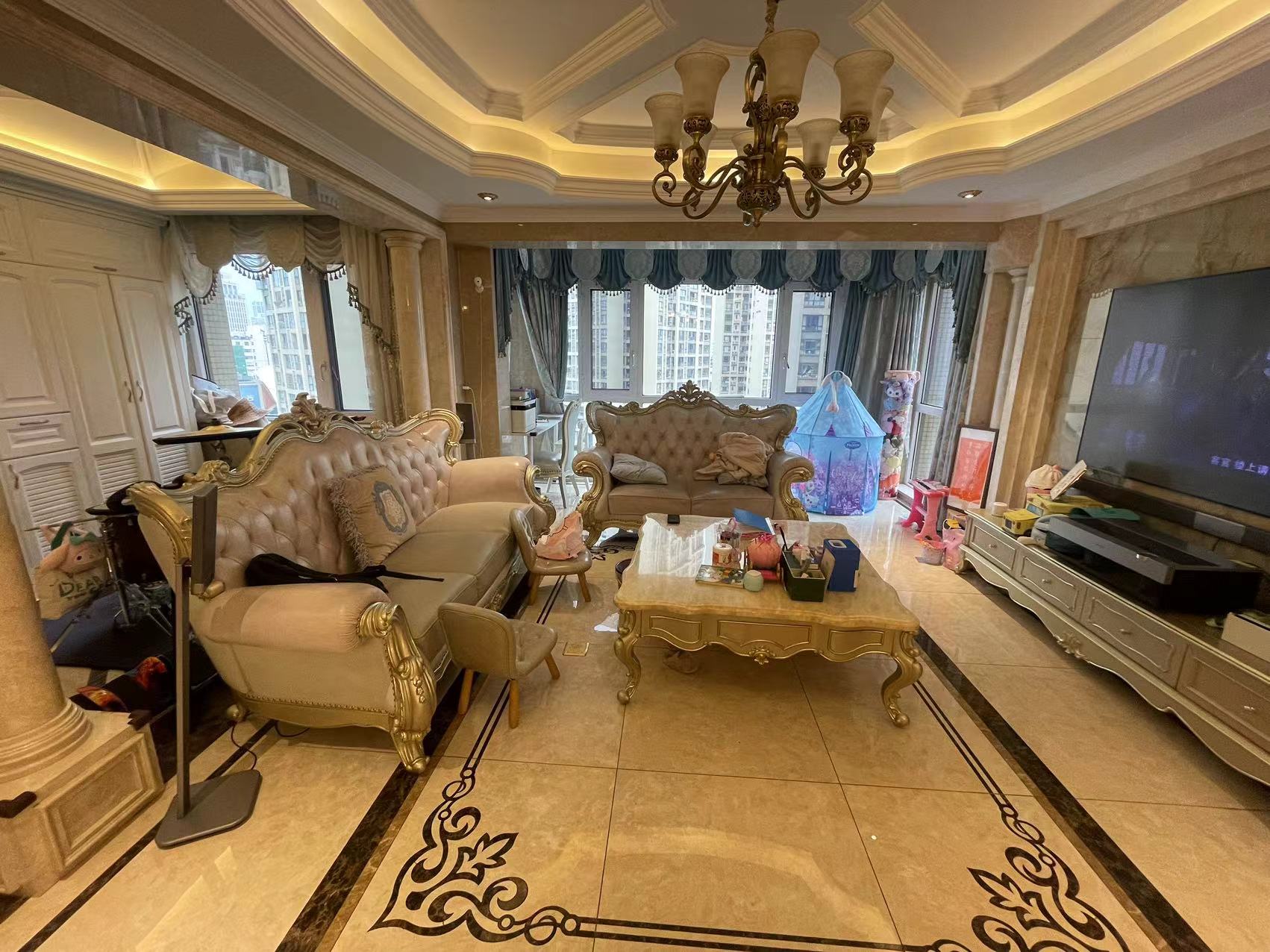 奥园广场 4室2厅1卫 112.0万 奥园广场 4室2厅1卫 112.0万室内图