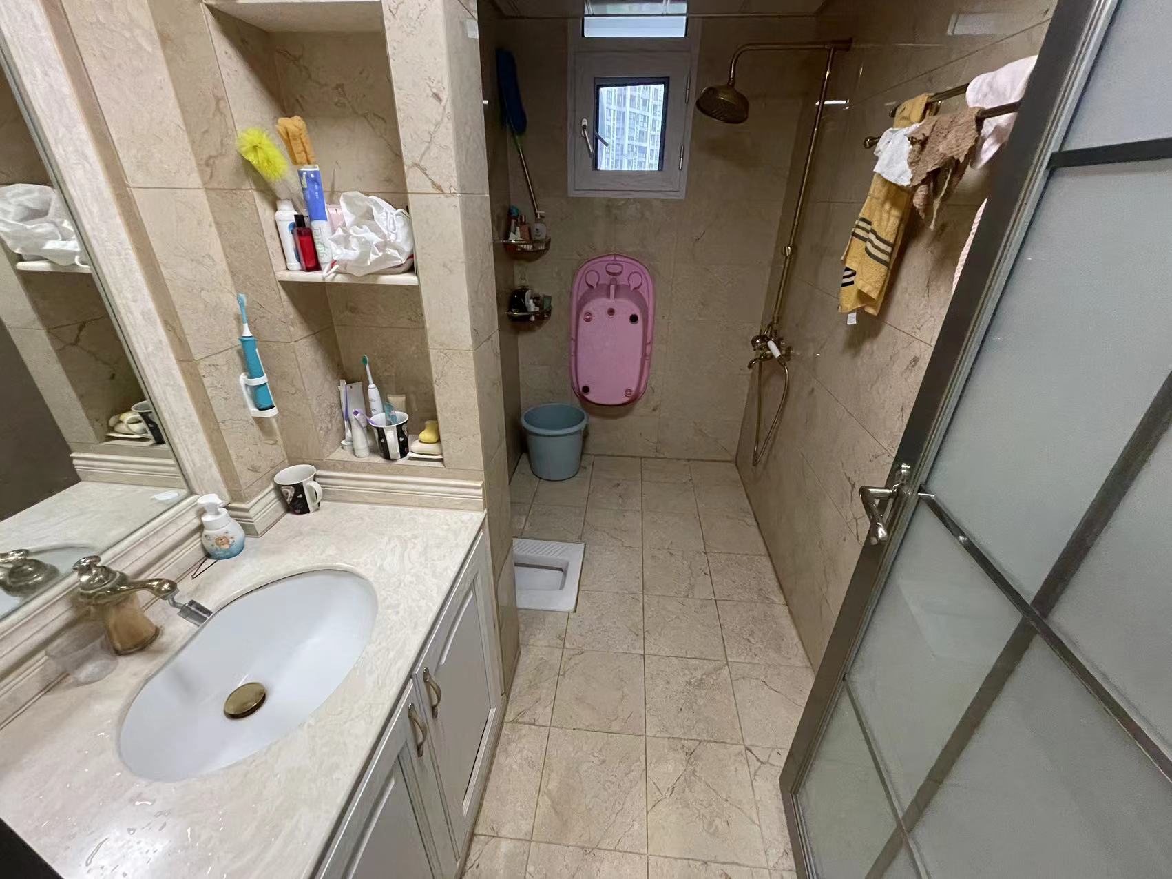 奥园广场 4室2厅1卫 112.0万 奥园广场 4室2厅1卫 112.0万室内图