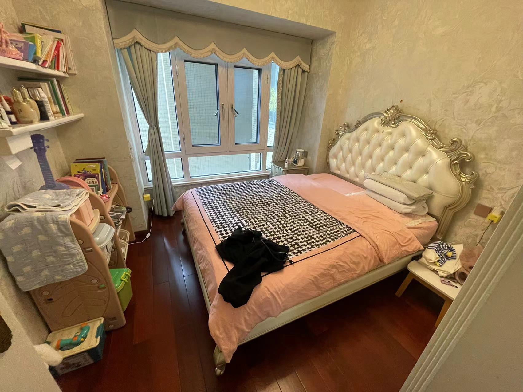 奥园广场 4室2厅1卫 112.0万 奥园广场 4室2厅1卫 112.0万室内图