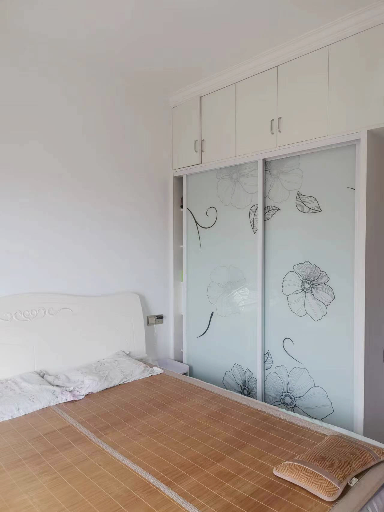 东城壹品  3室3厅2卫   73.80万室内图1