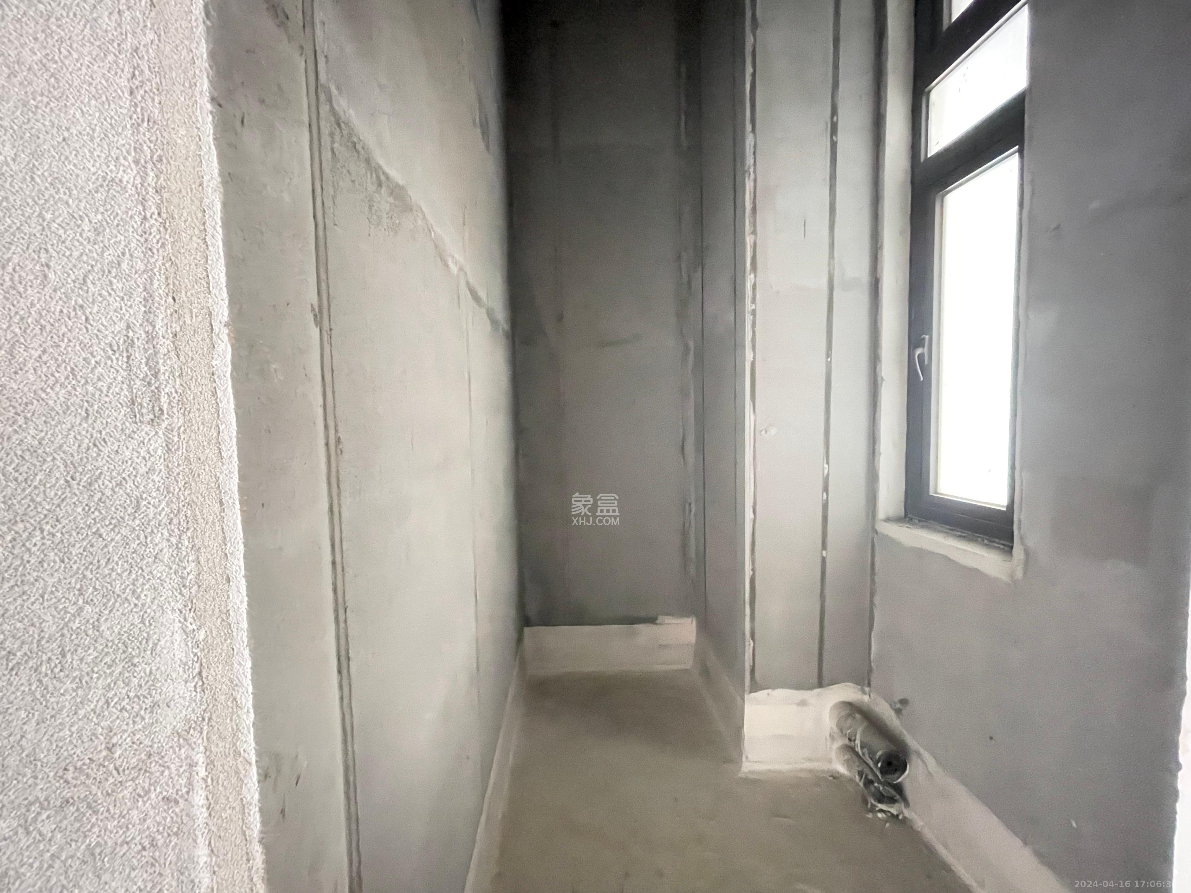 万科紫台  2室1厅1卫   1500.00元/月室内图