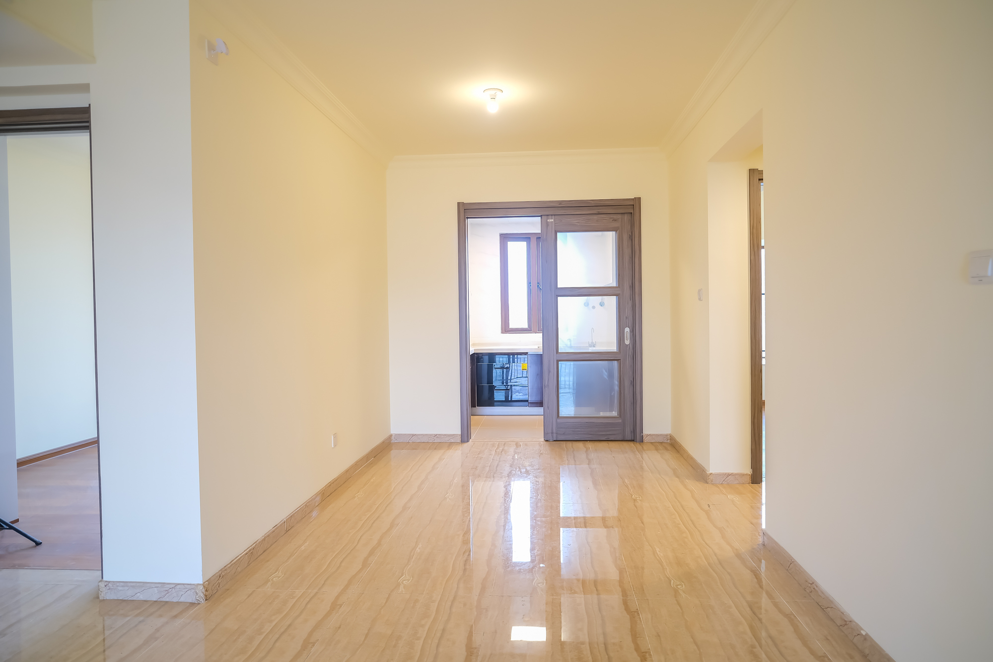 碧桂园翘楚棠  4室2厅2卫    130.0万 碧桂园翘楚棠  4室2厅2卫    130.0万客厅