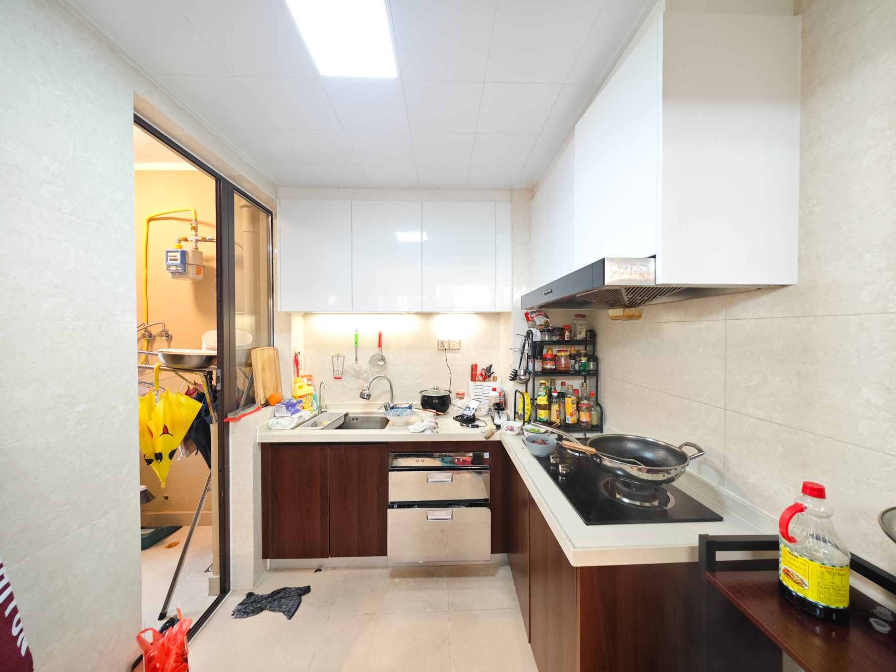 奥园誉景华府 3室2厅2卫 95.0万 奥园誉景华府 3室2厅2卫 95.0万厨房