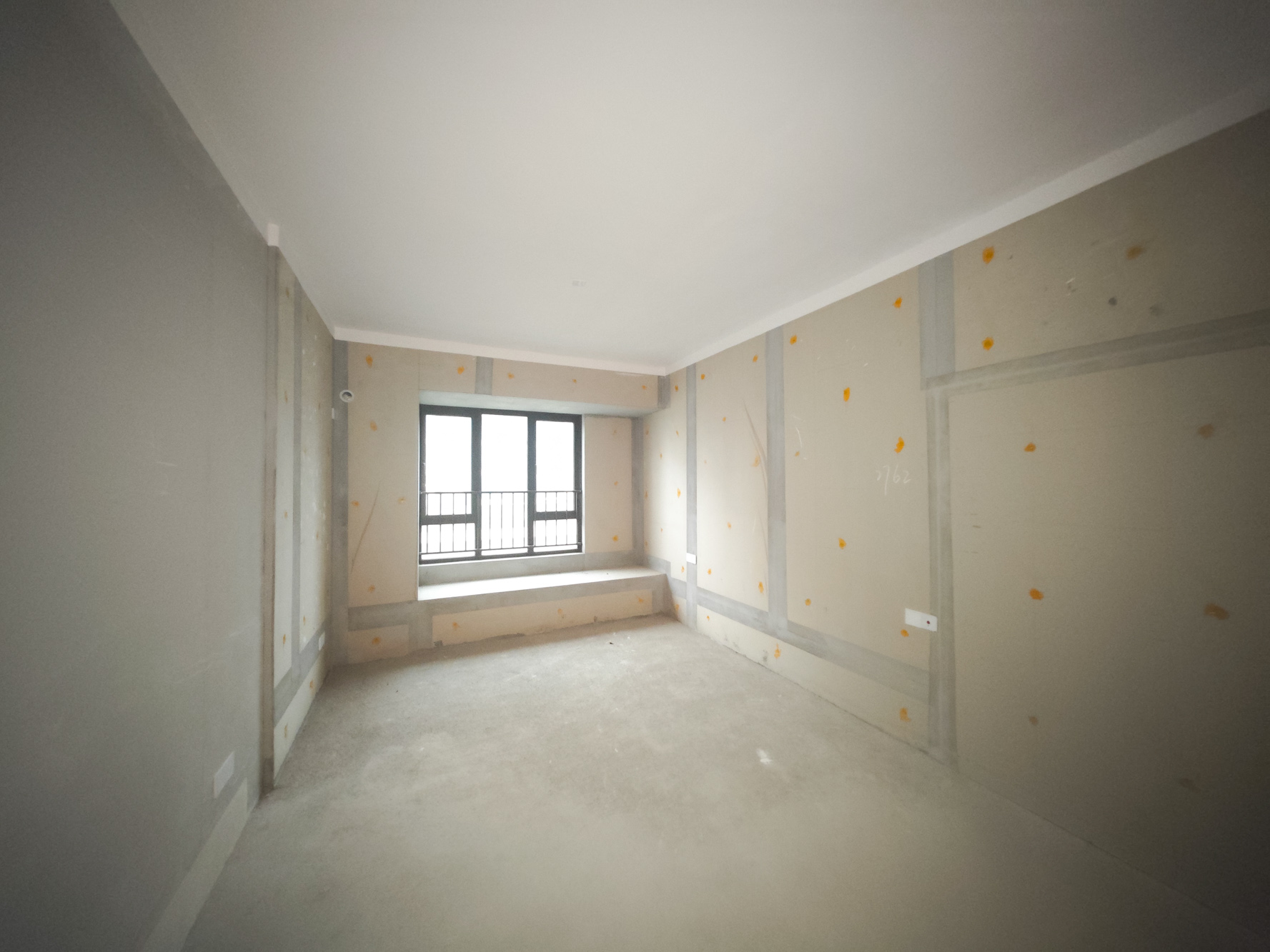 保利城(中航城国际社区、郡原美村) 4室2厅2卫 108.0万 保利城(中航城国际社区、郡原美村) 4室2厅2卫 108.0万卧室