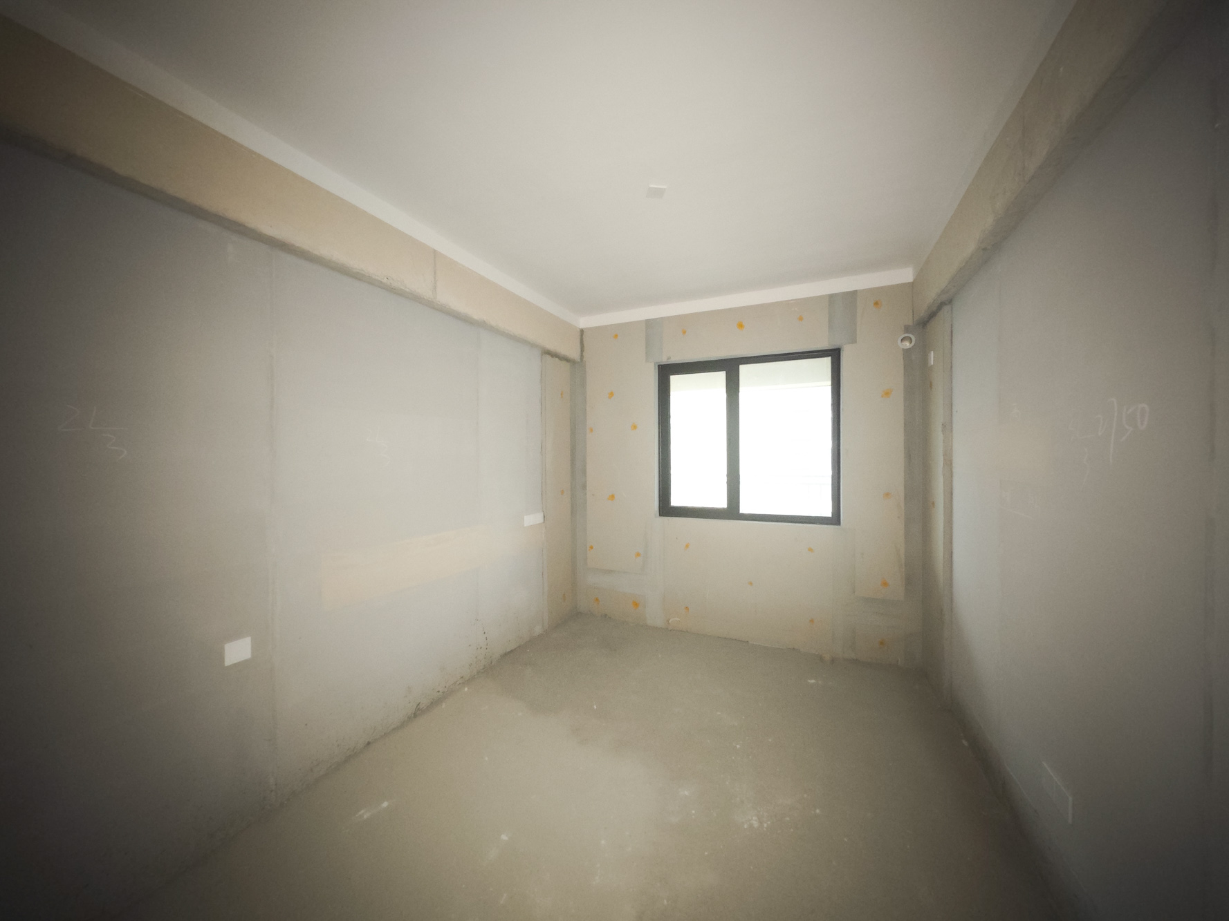 保利城(中航城国际社区、郡原美村) 4室2厅2卫 108.0万 保利城(中航城国际社区、郡原美村) 4室2厅2卫 108.0万卧室