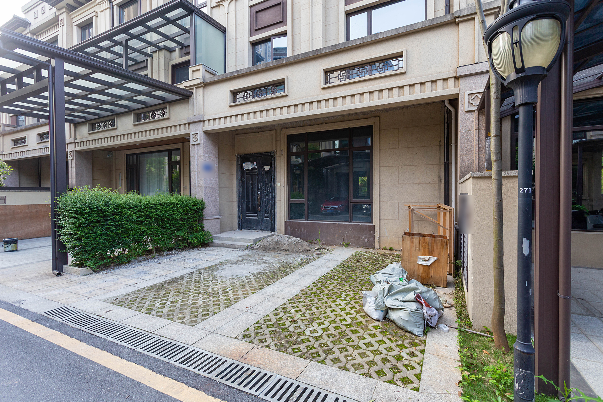 龙湖璟宸原著（龙湖紫宸）  5室2厅4卫   350.00万其他