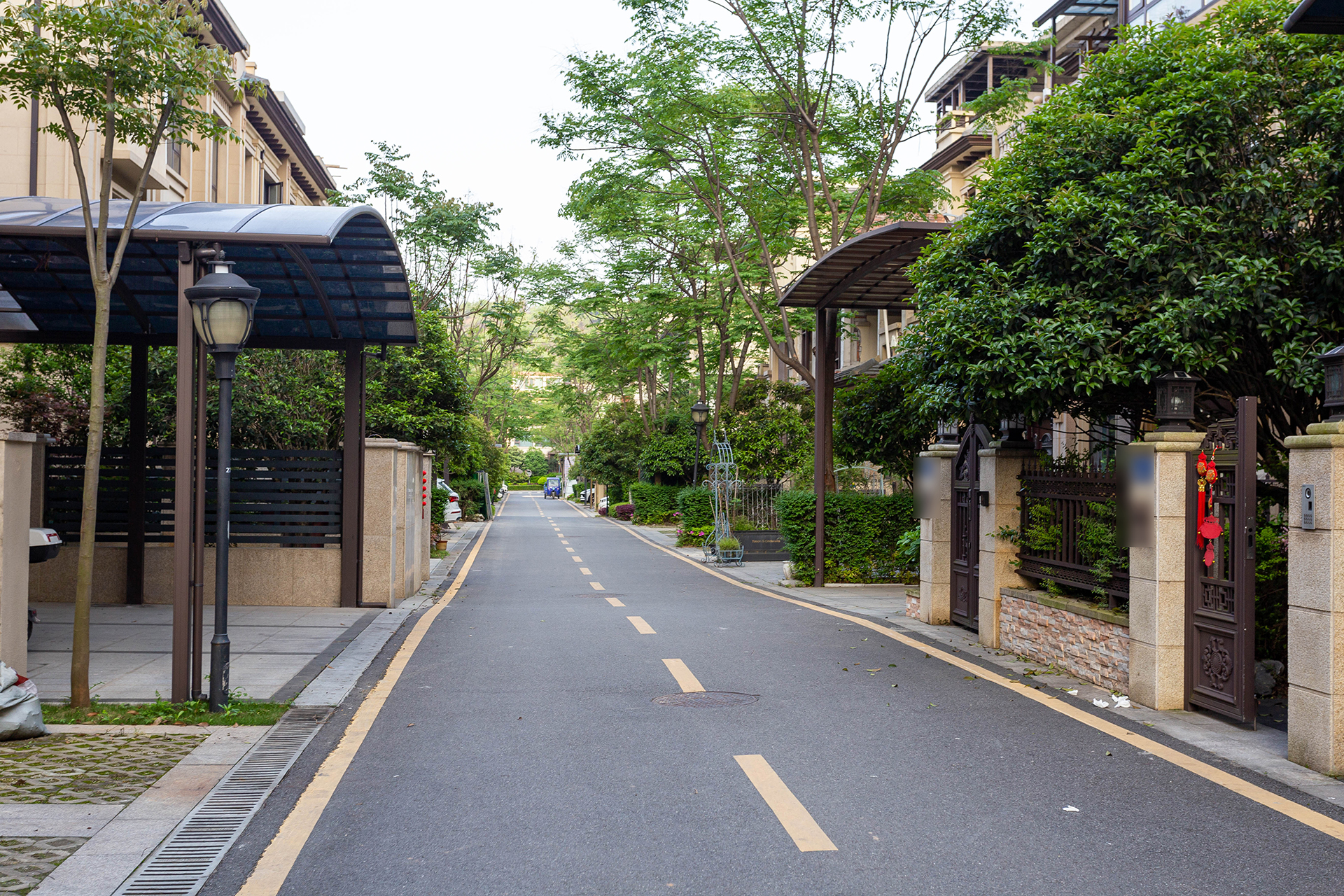 龙湖璟宸原著（龙湖紫宸）  5室2厅4卫   350.00万其他