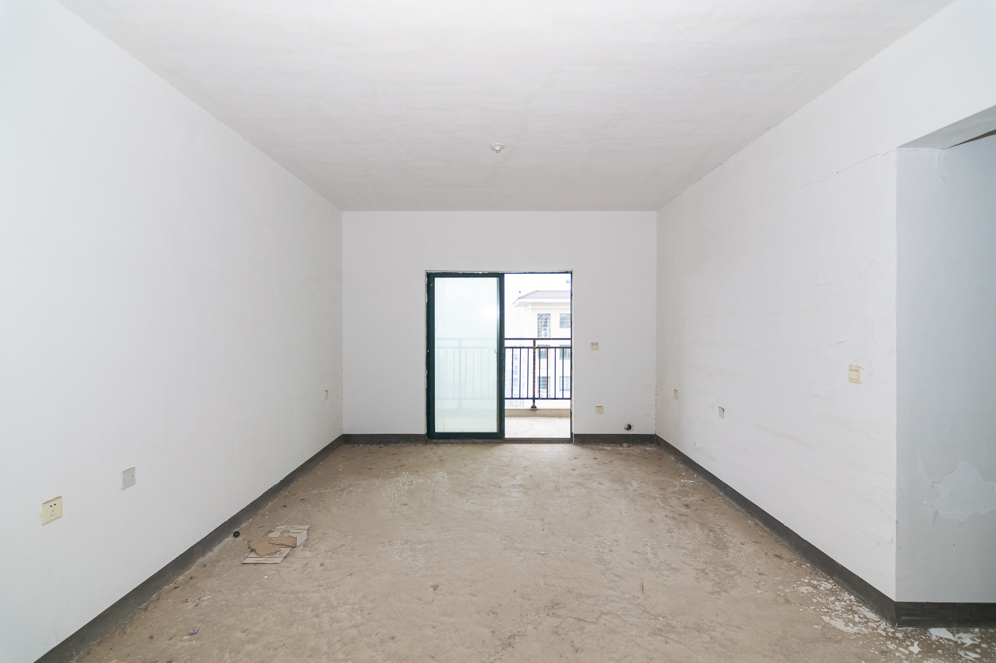 滨水名都 3室2厅2卫 45.0万 滨水名都 3室2厅2卫 45.0万客厅