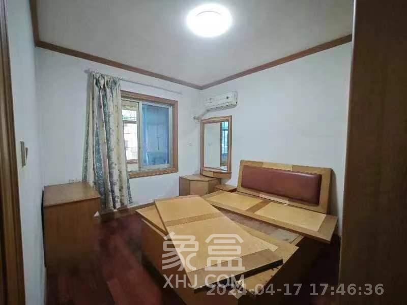 安泰新村  3室2厅1卫   1800.00元/月室内图1