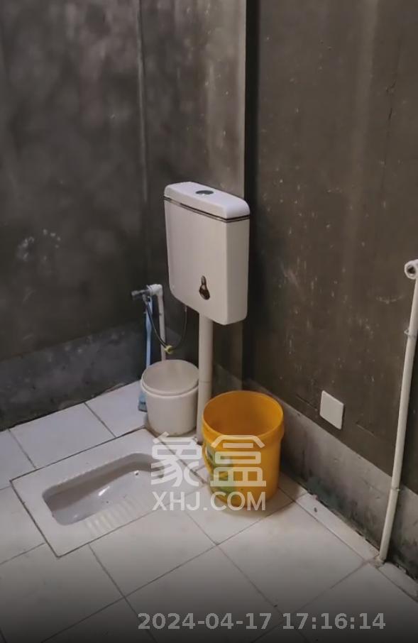 德奥悦东方  4室2厅2卫   2000.00元/月室内图
