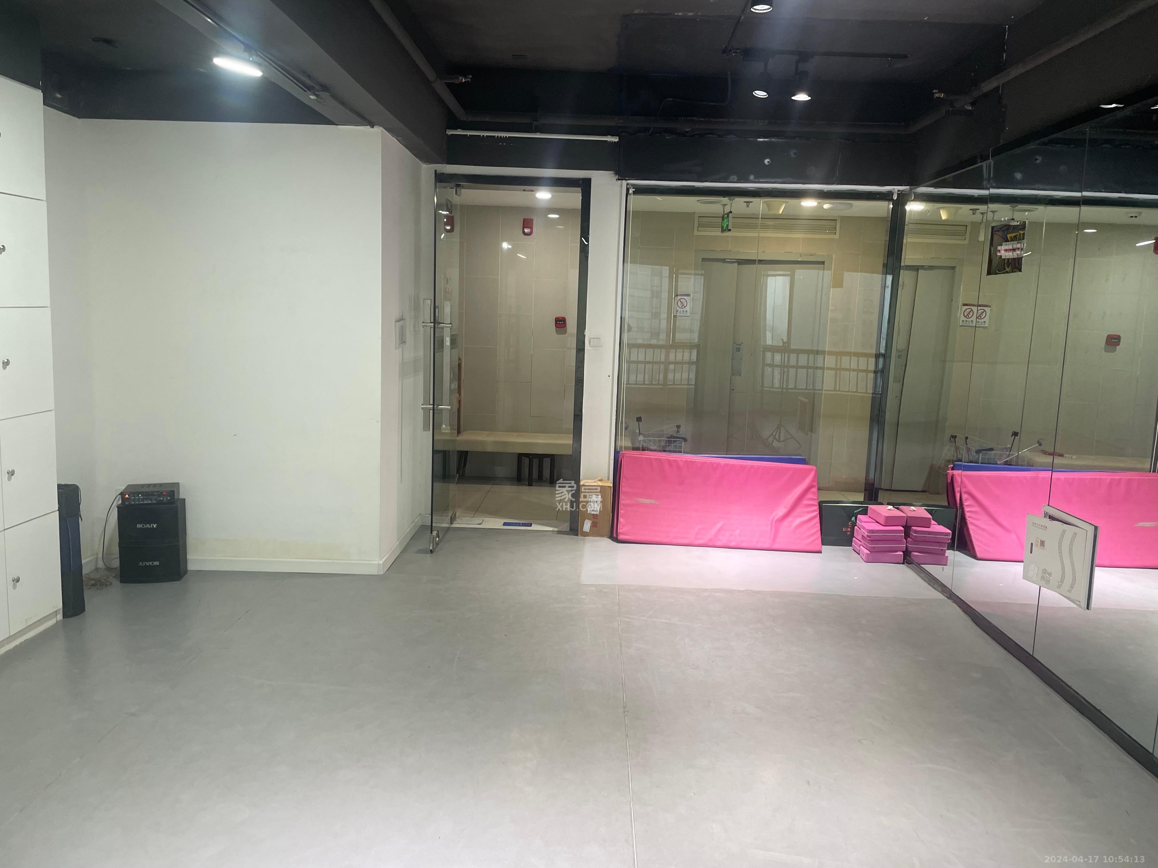 北辰三角洲B1E1区  1室1厅1卫   4300.00元/月室内图