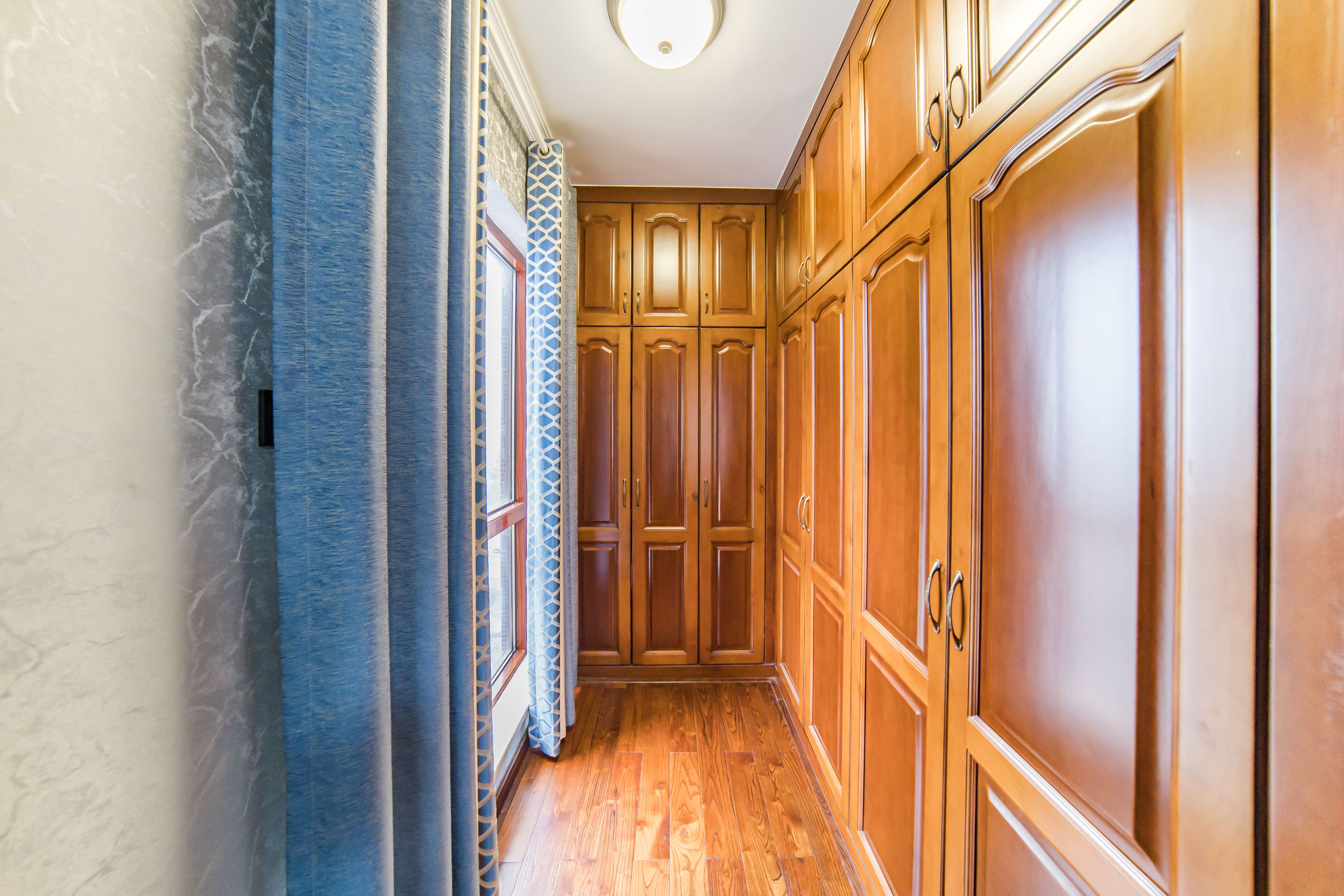 洋湖18克拉(旷远洋湖18克拉)  4室2厅2卫    160.0万 洋湖18克拉(旷远洋湖18克拉)  4室2厅2卫    160.0万其他