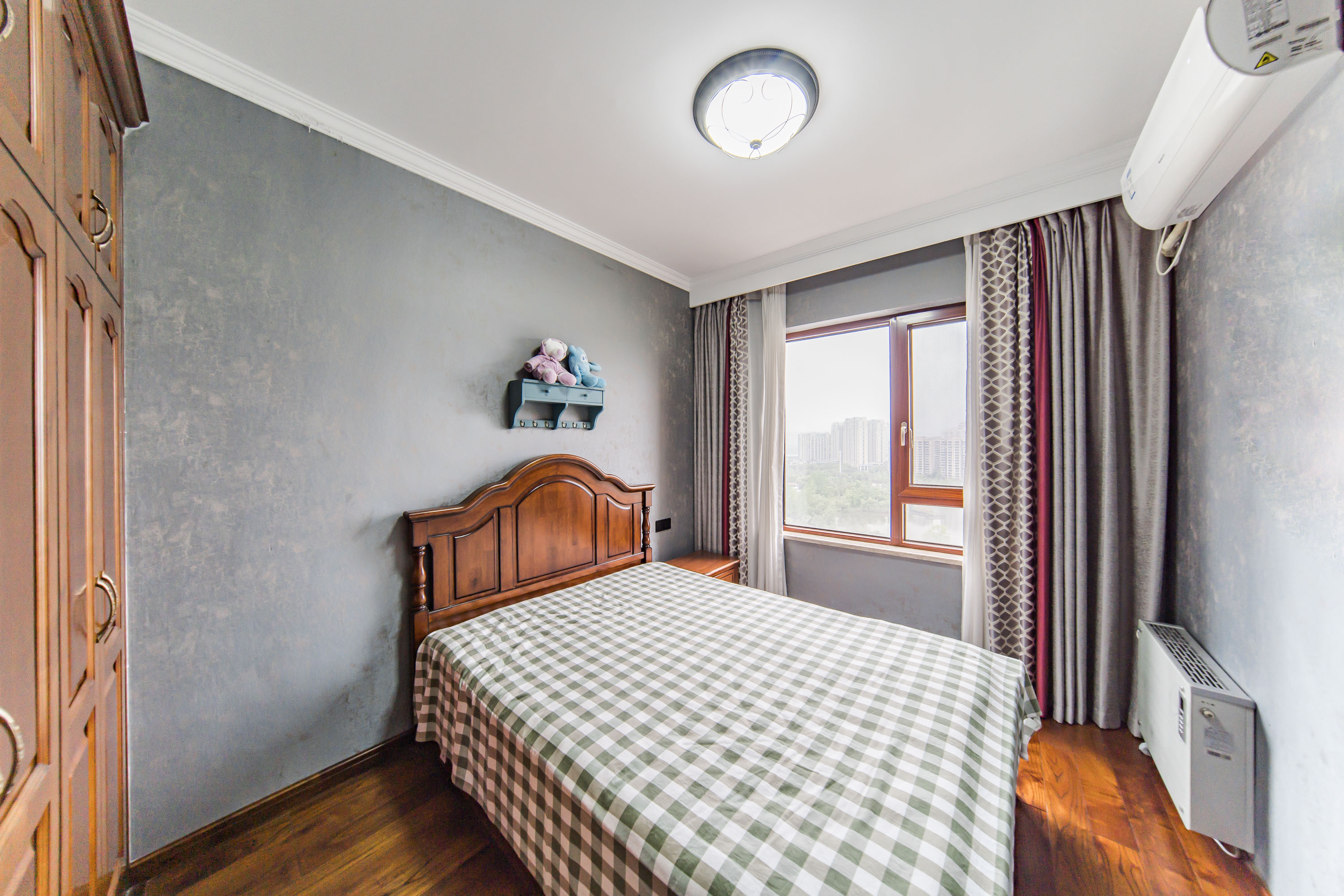 洋湖18克拉(旷远洋湖18克拉)  4室2厅2卫    160.0万 洋湖18克拉(旷远洋湖18克拉)  4室2厅2卫    160.0万卧室