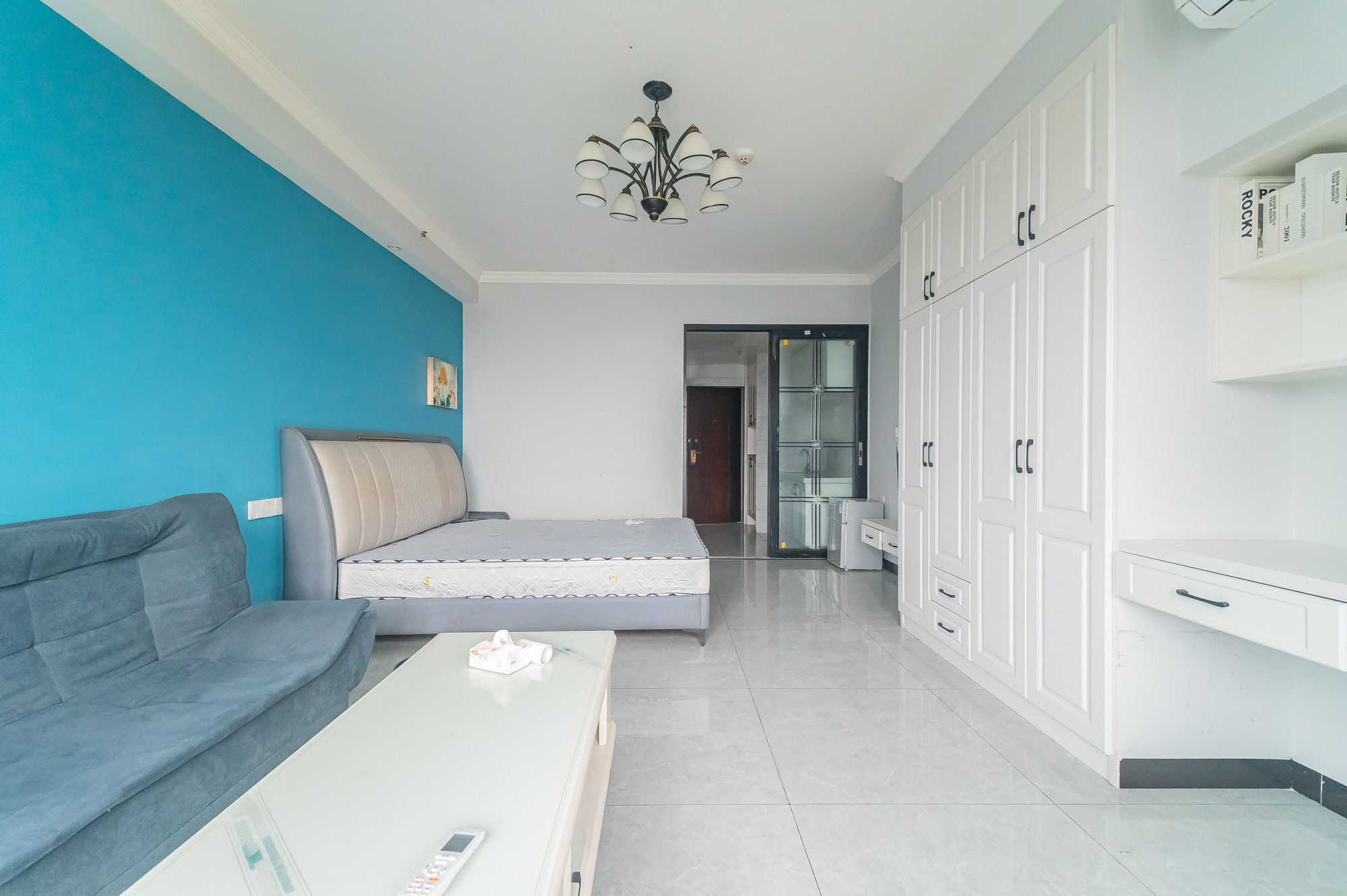 世景国际广场  1室1厅1卫    45.0万 世景国际广场  1室1厅1卫    45.0万客厅