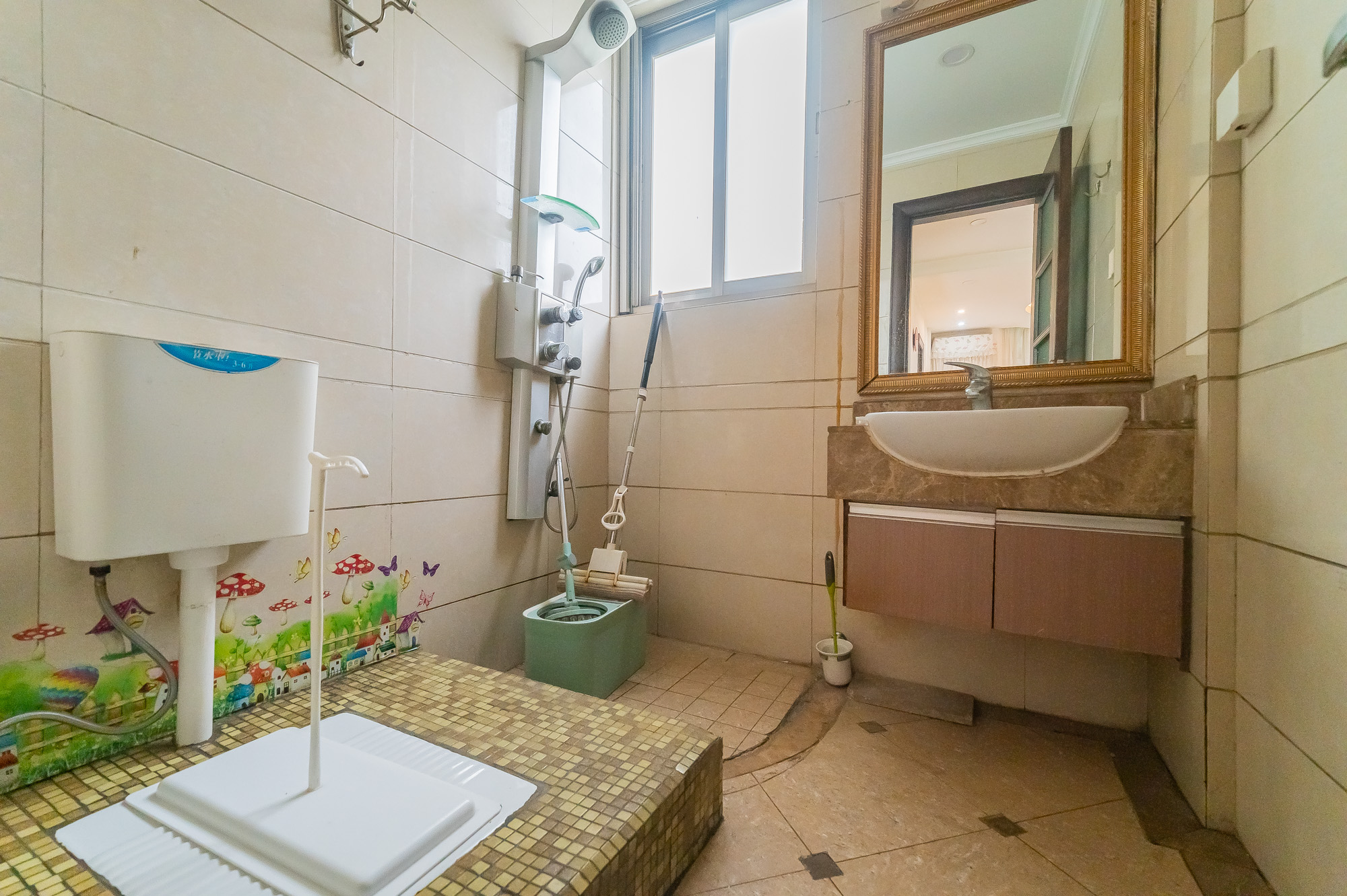 碧桂园威尼斯城 5室3厅3卫 628.8万 碧桂园威尼斯城 5室3厅3卫 628.8万卫生间