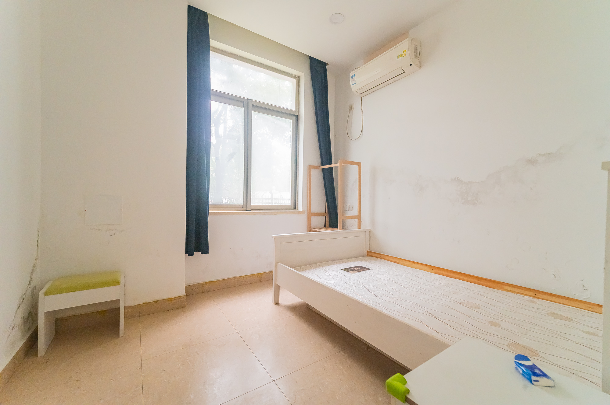 碧桂园威尼斯城 5室3厅3卫 628.8万 碧桂园威尼斯城 5室3厅3卫 628.8万卧室