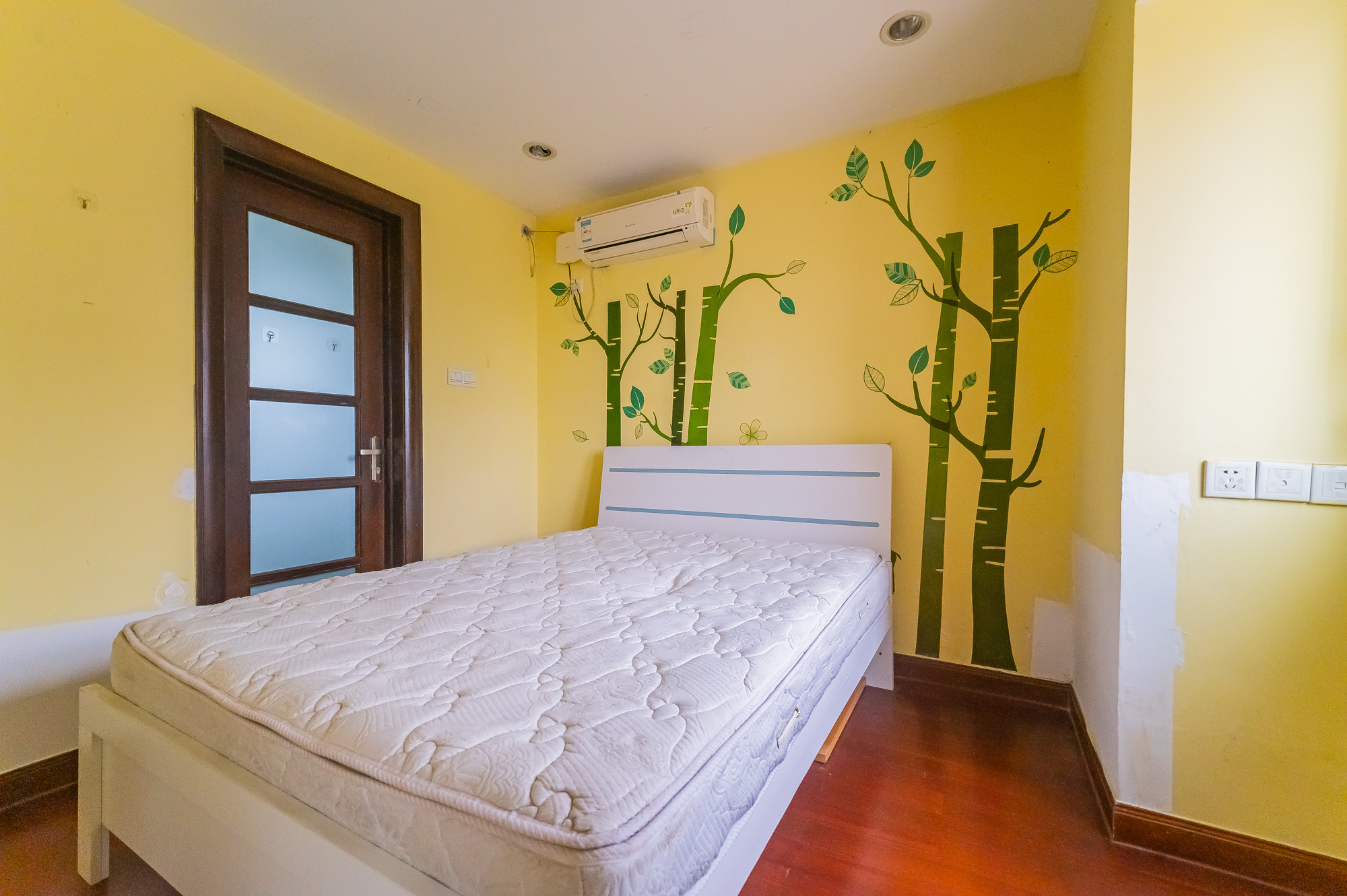 碧桂园威尼斯城 5室3厅3卫 628.8万 碧桂园威尼斯城 5室3厅3卫 628.8万卧室