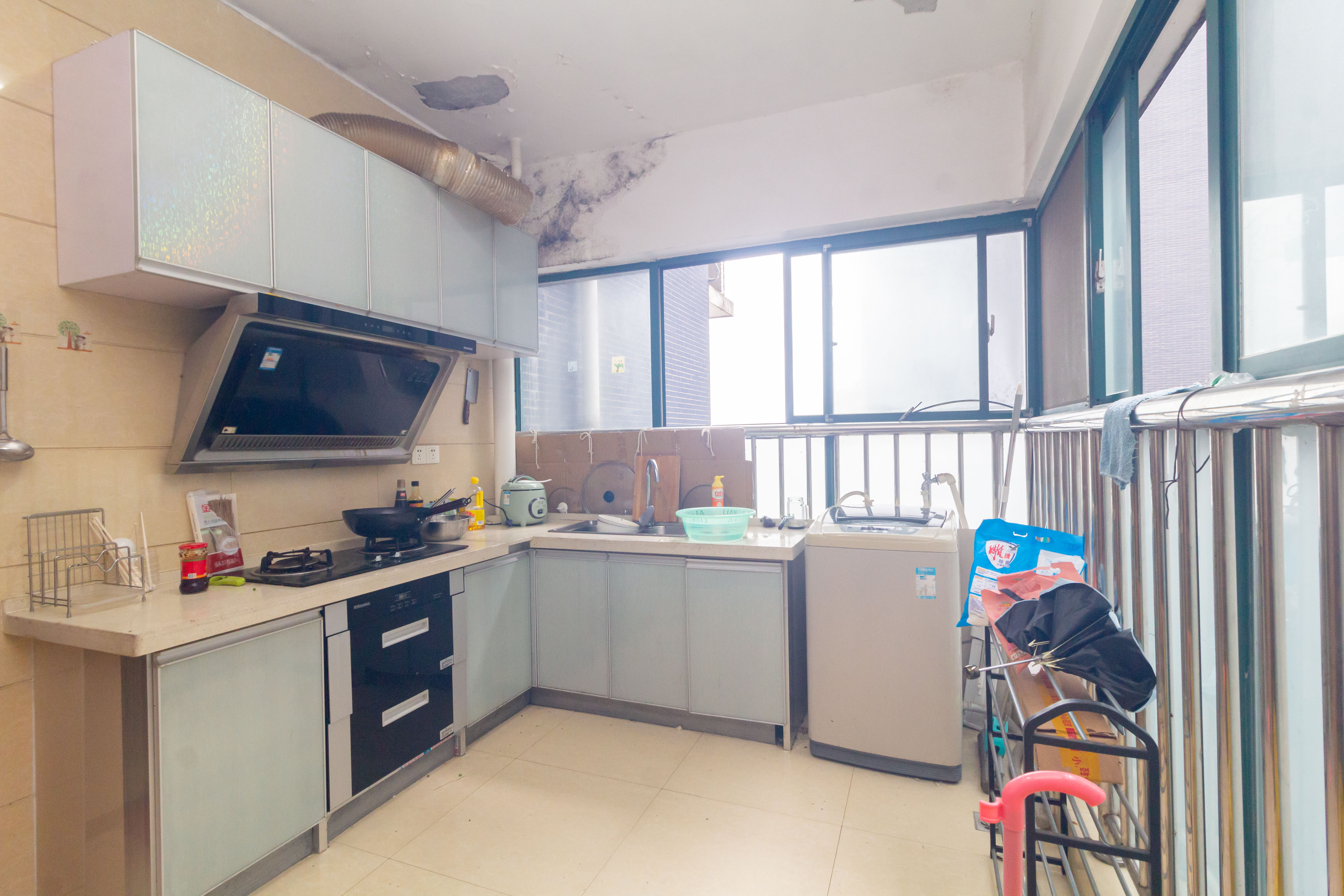 华天LOHO小镇  2室2厅1卫    42.0万 华天LOHO小镇  2室2厅1卫    42.0万厨房