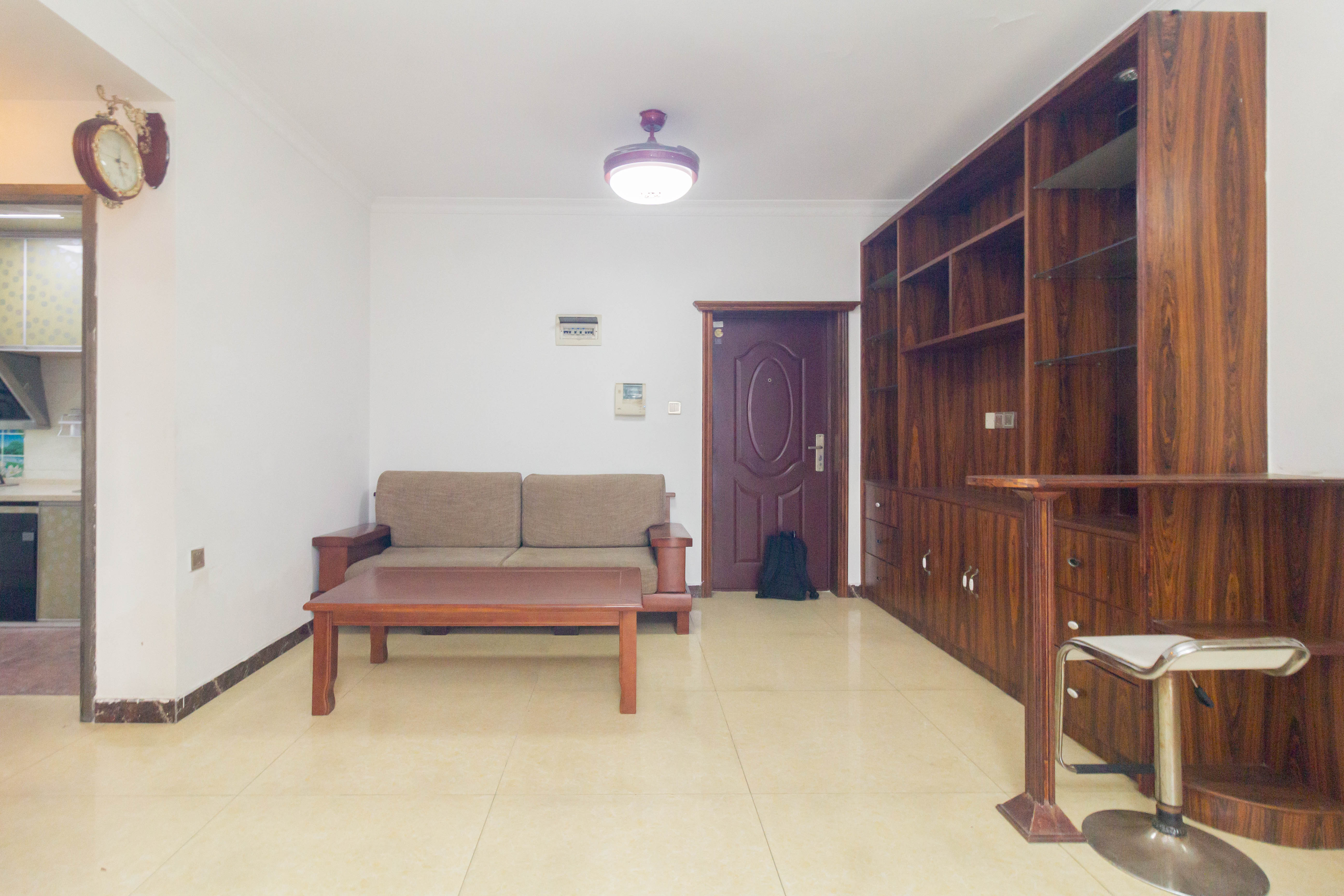 旭辉华庭 3室2厅1卫 82.0万 旭辉华庭 3室2厅1卫 82.0万客厅