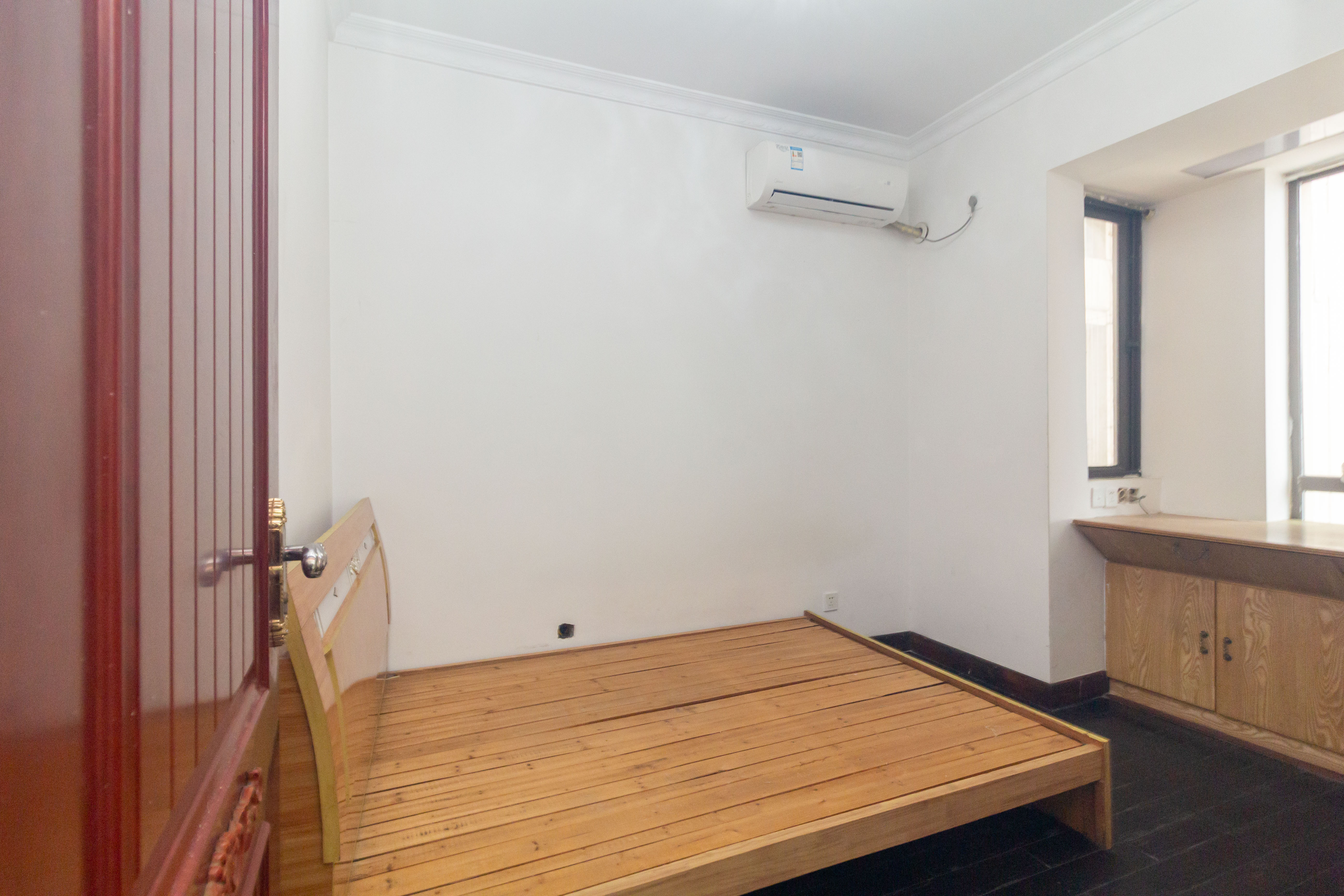 旭辉华庭 3室2厅1卫 82.0万 旭辉华庭 3室2厅1卫 82.0万卧室