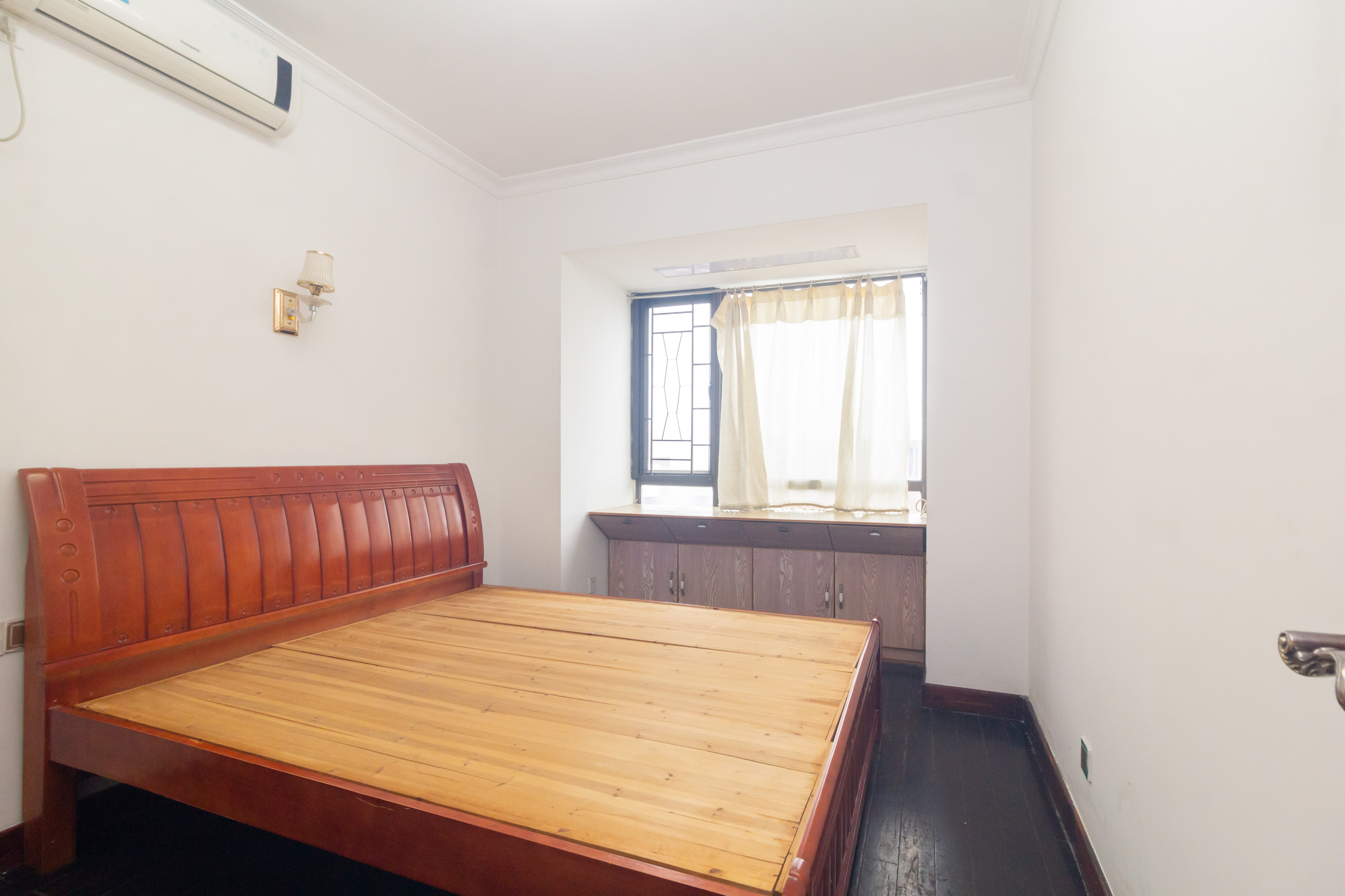 旭辉华庭 3室2厅1卫 82.0万 旭辉华庭 3室2厅1卫 82.0万卧室