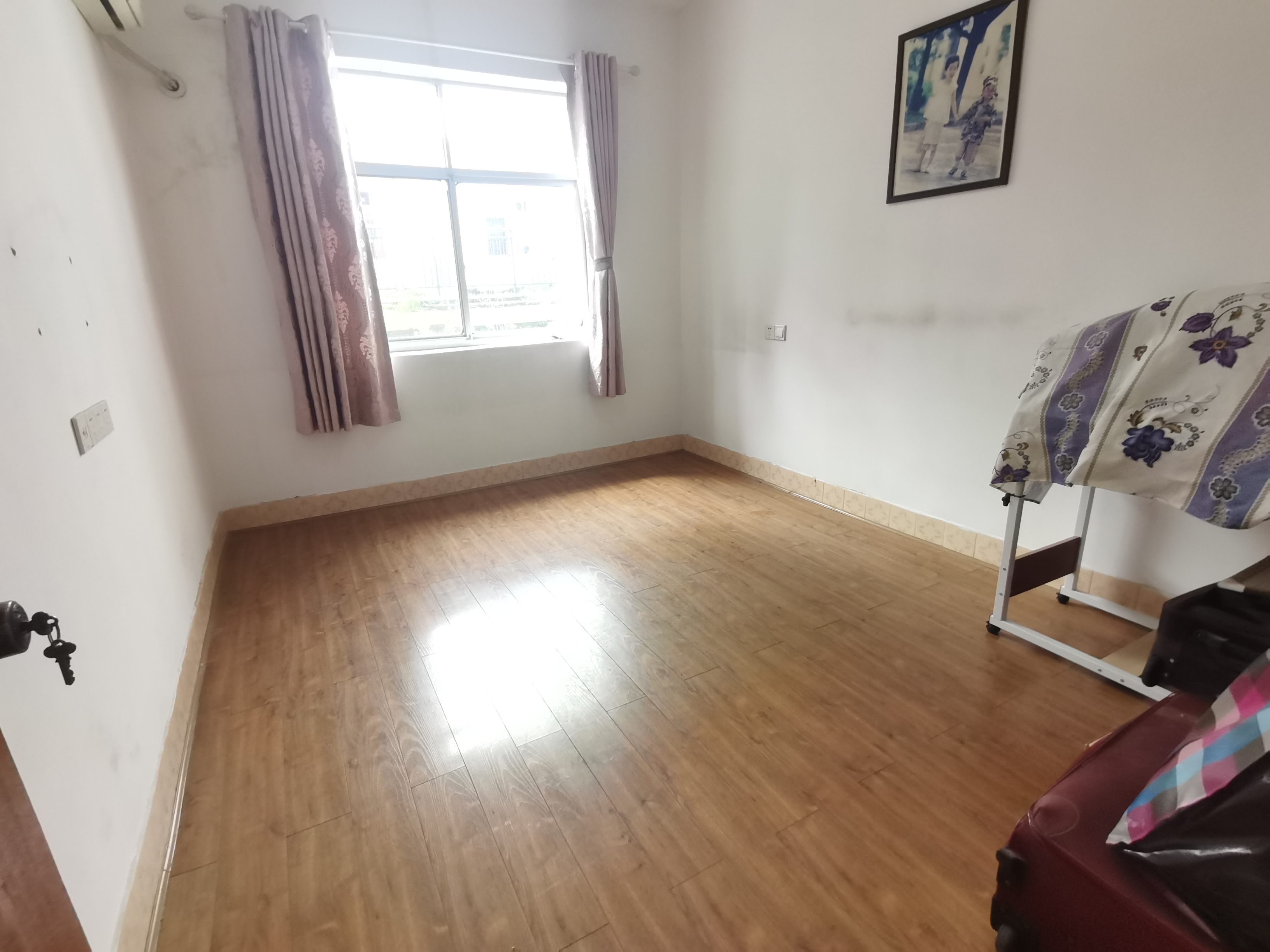 团结二村 2室2厅1卫 19.8万 团结二村 2室2厅1卫 19.8万室内图