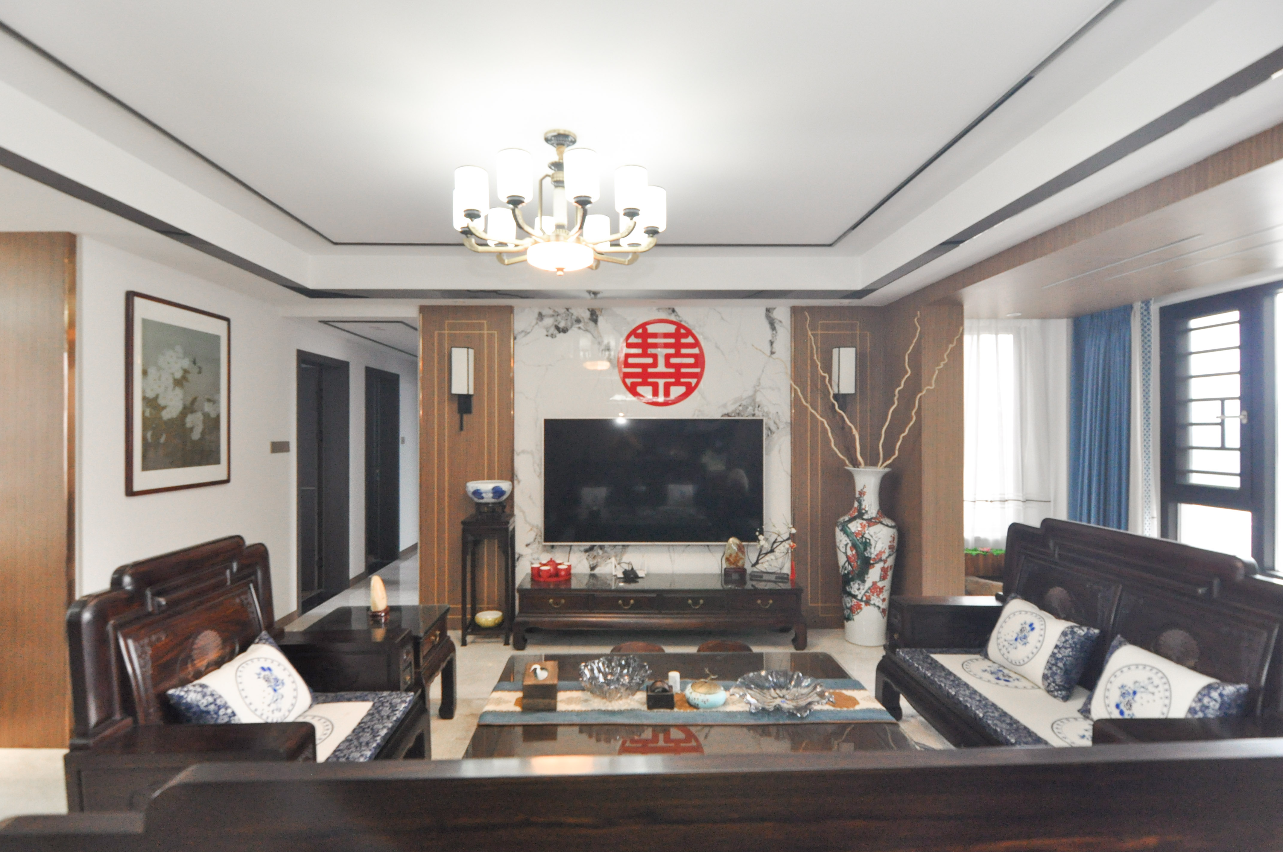 中建梅溪湖中心  4室2厅2卫   410.00万客厅