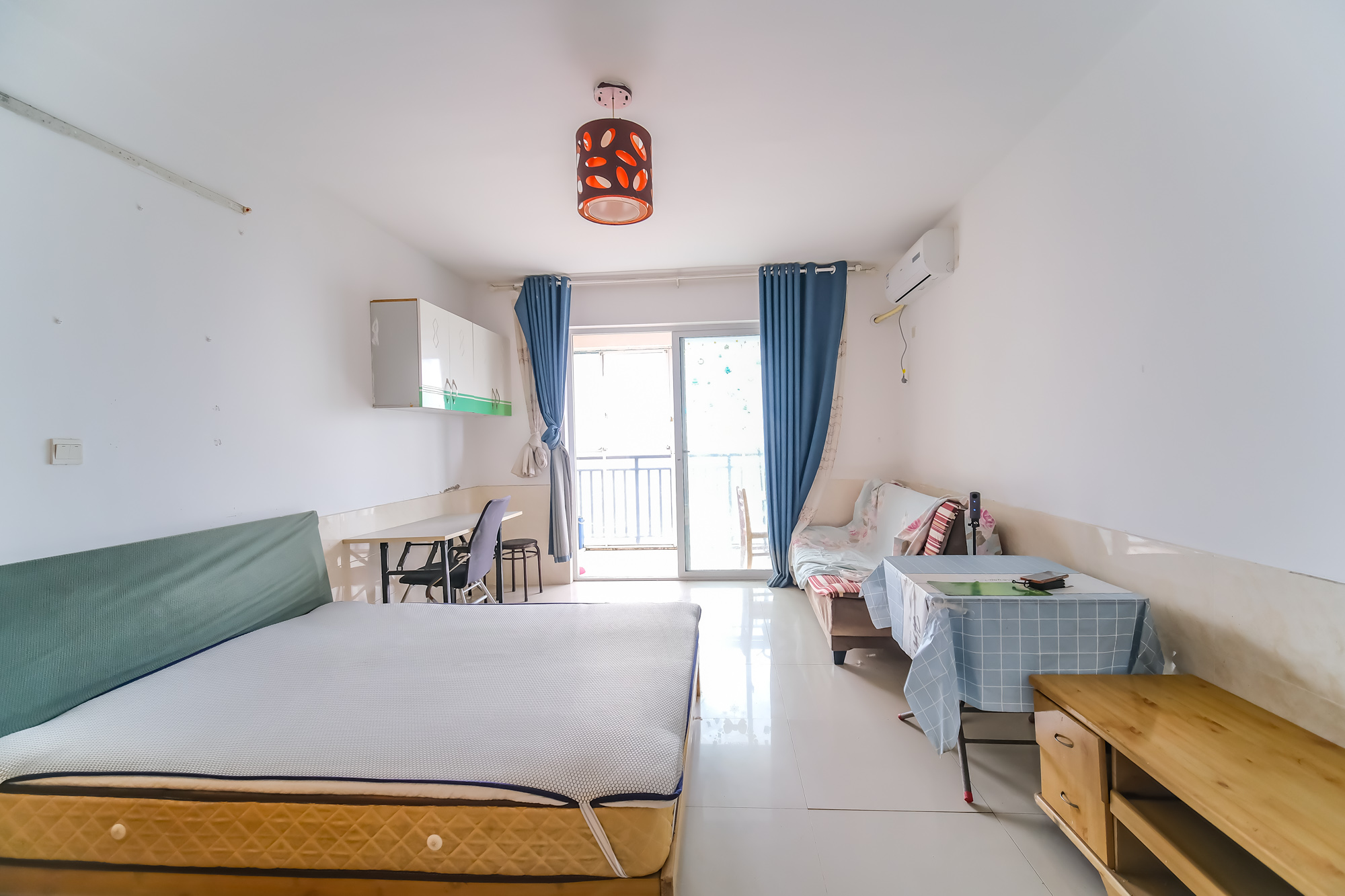 世景华庭 1室1厅1卫 18.0万 世景华庭 1室1厅1卫 18.0万客厅