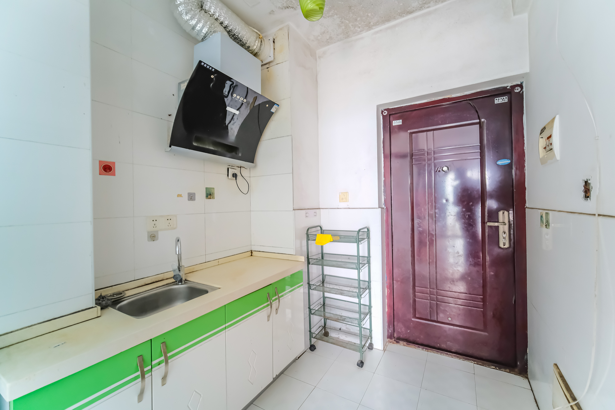 世景华庭 1室1厅1卫 18.0万 世景华庭 1室1厅1卫 18.0万厨房