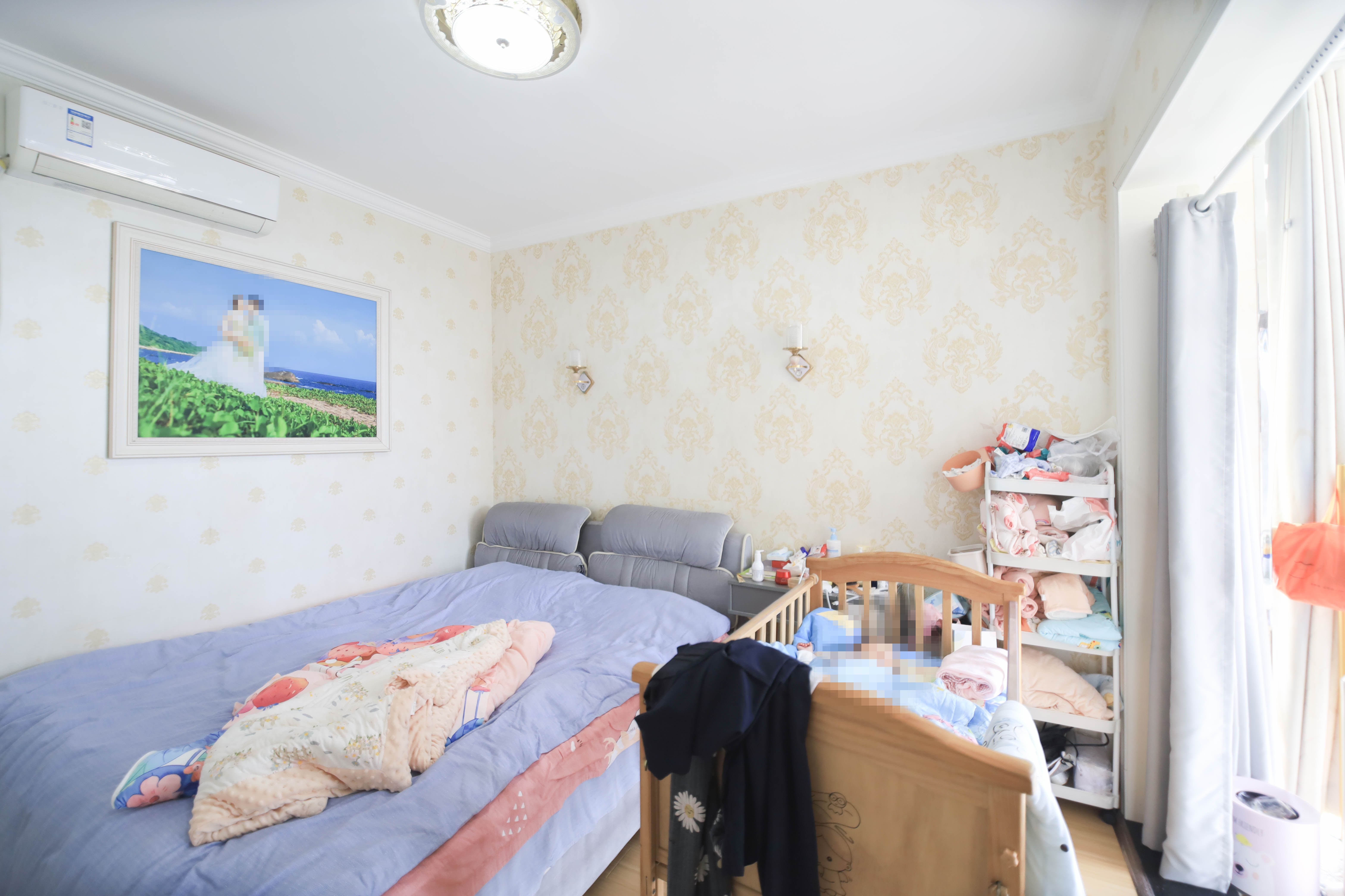 蓝光幸福满庭  3室2厅1卫   95.00万卧室