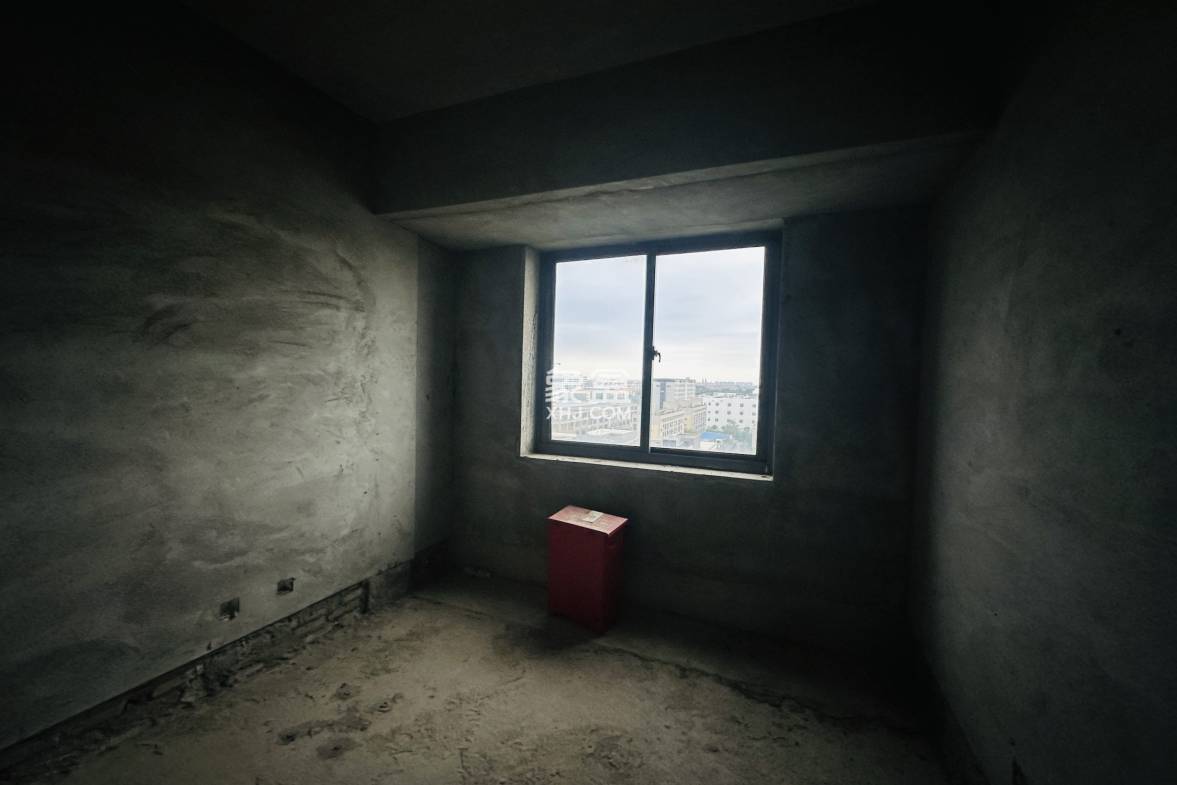 海鑫城一期  3室2厅2卫    182.0万 海鑫城一期  3室2厅2卫    182.0万卧室